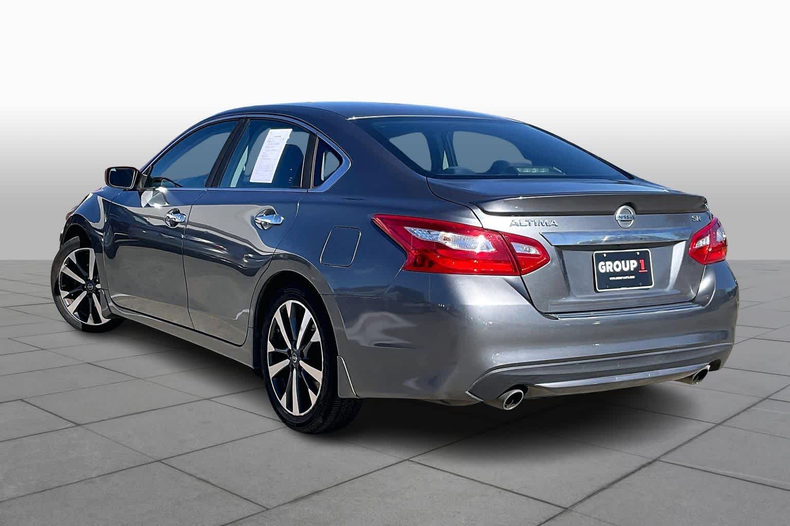 2016 Nissan Altima 2.5 SR Gun Metallic at Sterling McCall Nissan