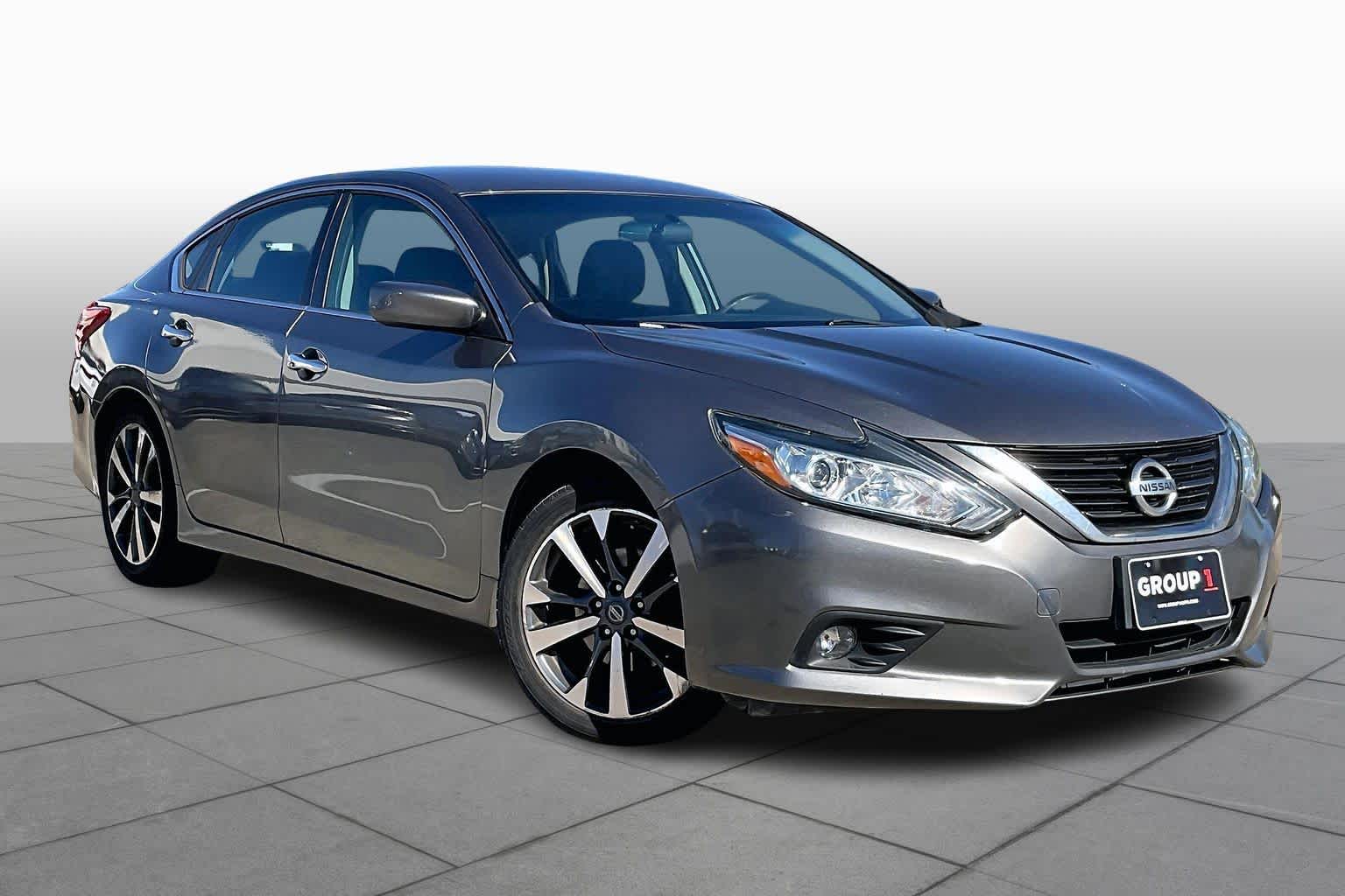 2016 Nissan Altima 2.5 SR Gun Metallic at Sterling McCall Nissan