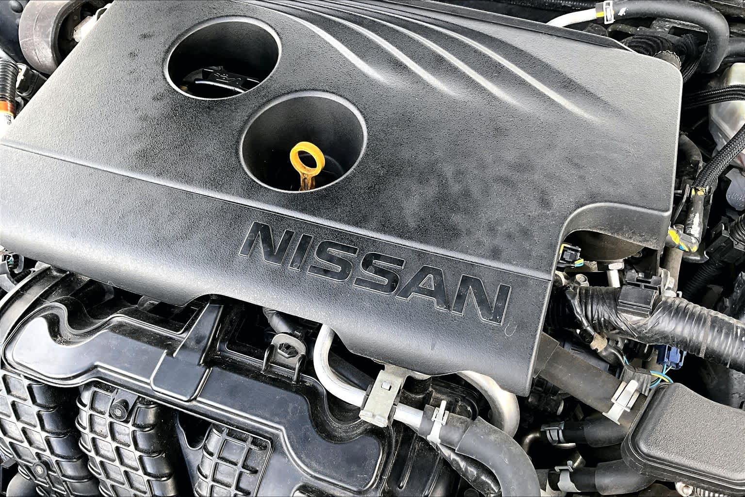 2020 Nissan Altima photo 29 of 33