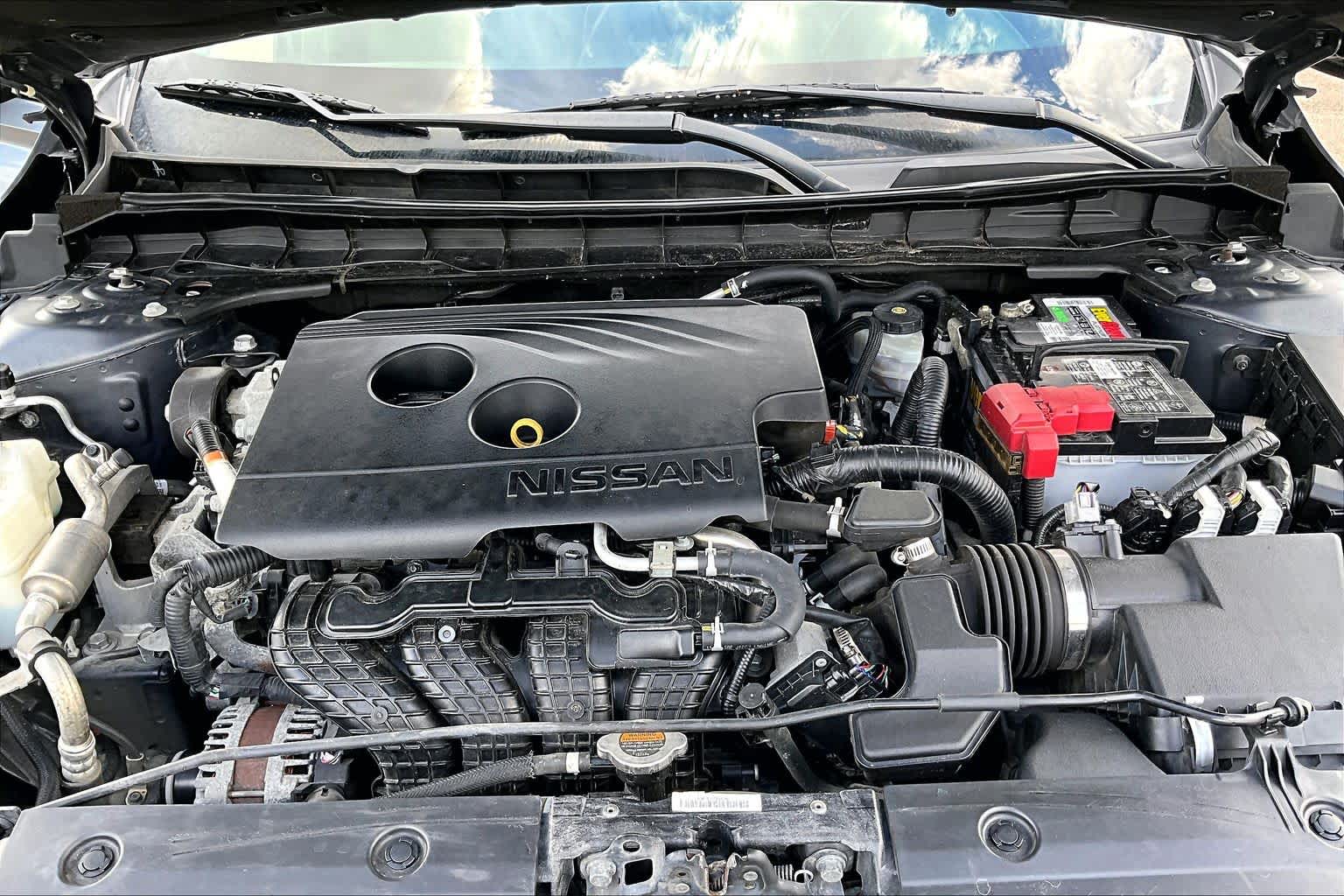 2020 Nissan Altima photo 28 of 33