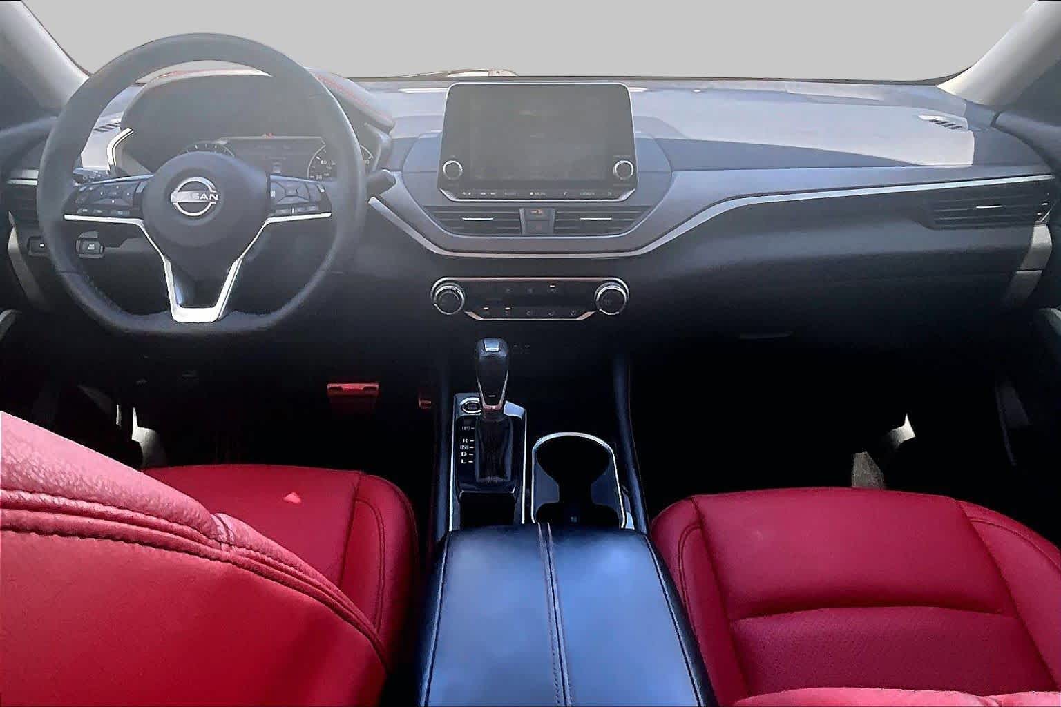 2023 Nissan Altima 2.5 SR Brilliant Silver Metallic at Davis Chevrolet