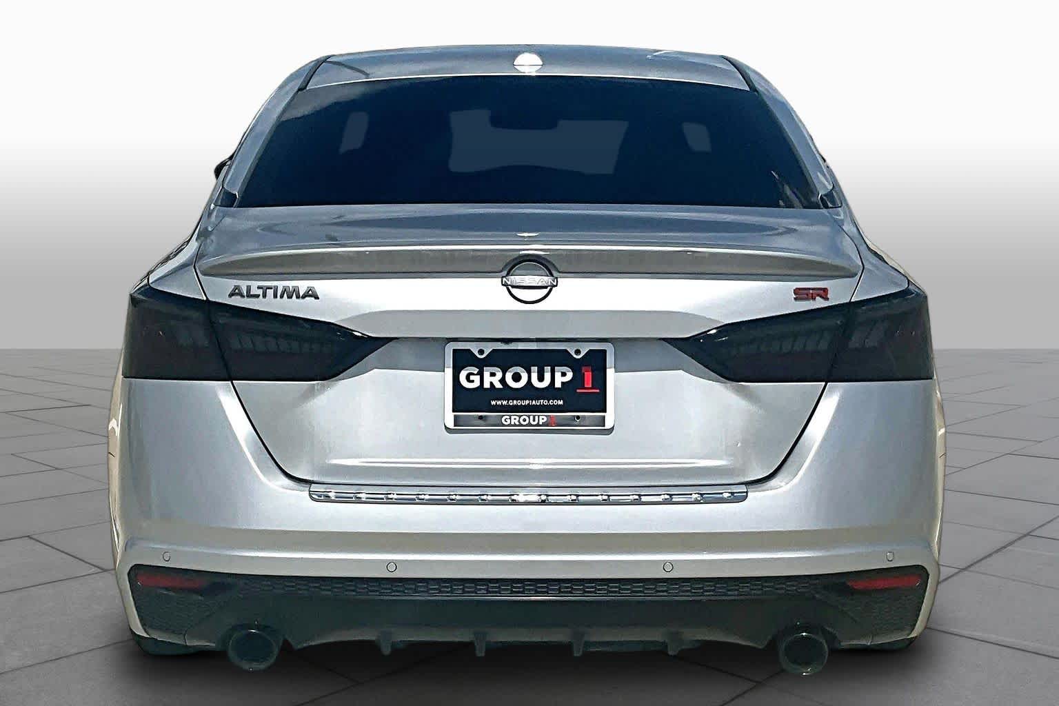 2023 Nissan Altima 2.5 SR Brilliant Silver Metallic at Davis Chevrolet