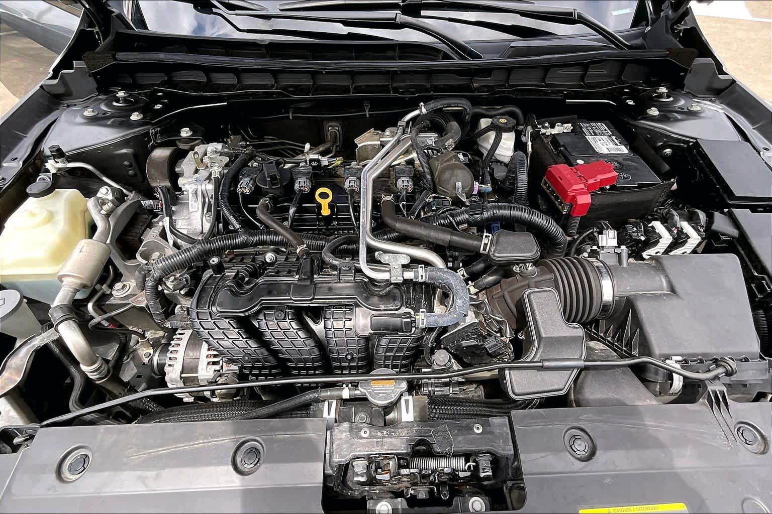 2022 Nissan Altima 2.5 SR Gun Metallic at Sterling McCall Nissan