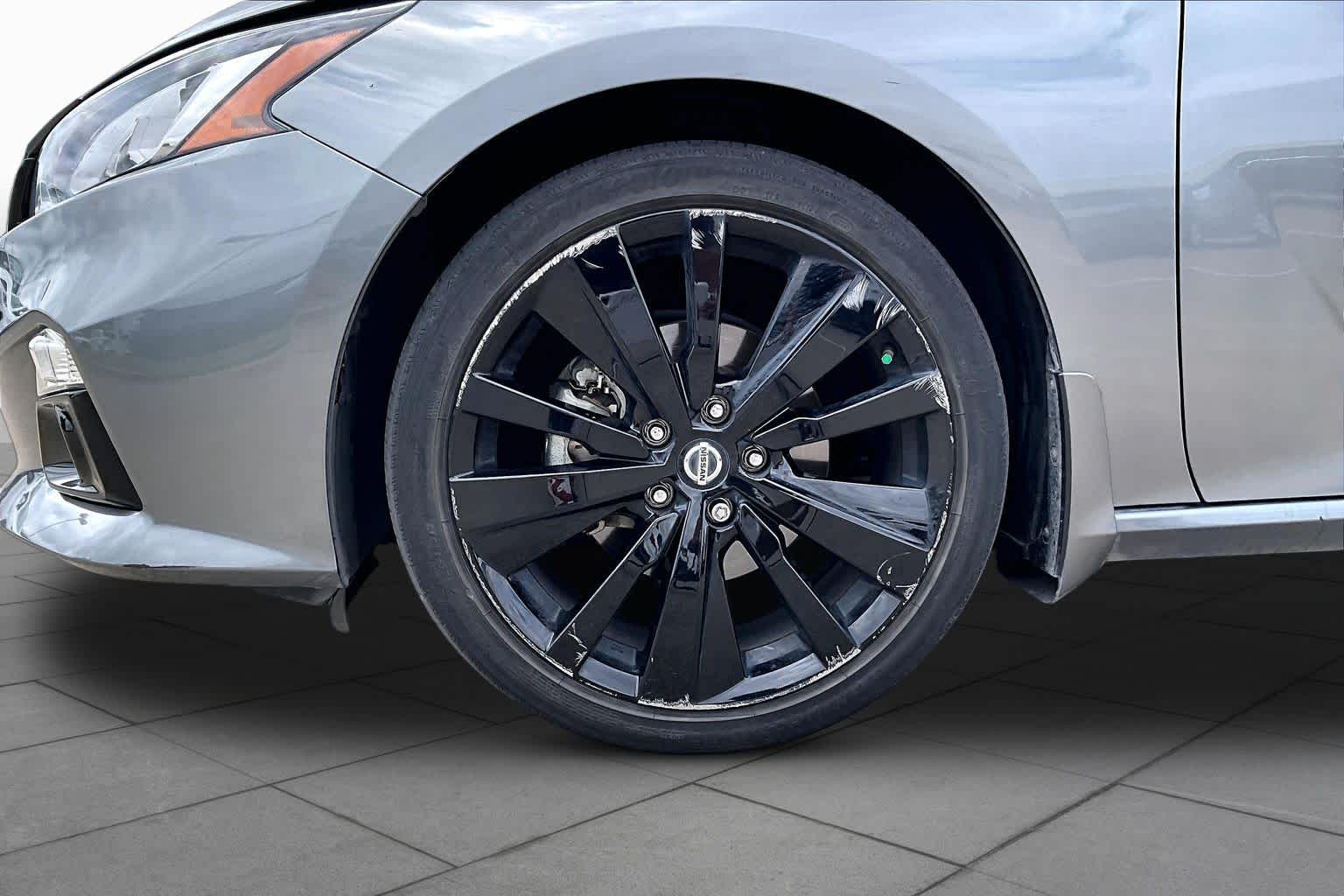 2022 Nissan Altima 2.5 SR Gun Metallic at Sterling McCall Nissan