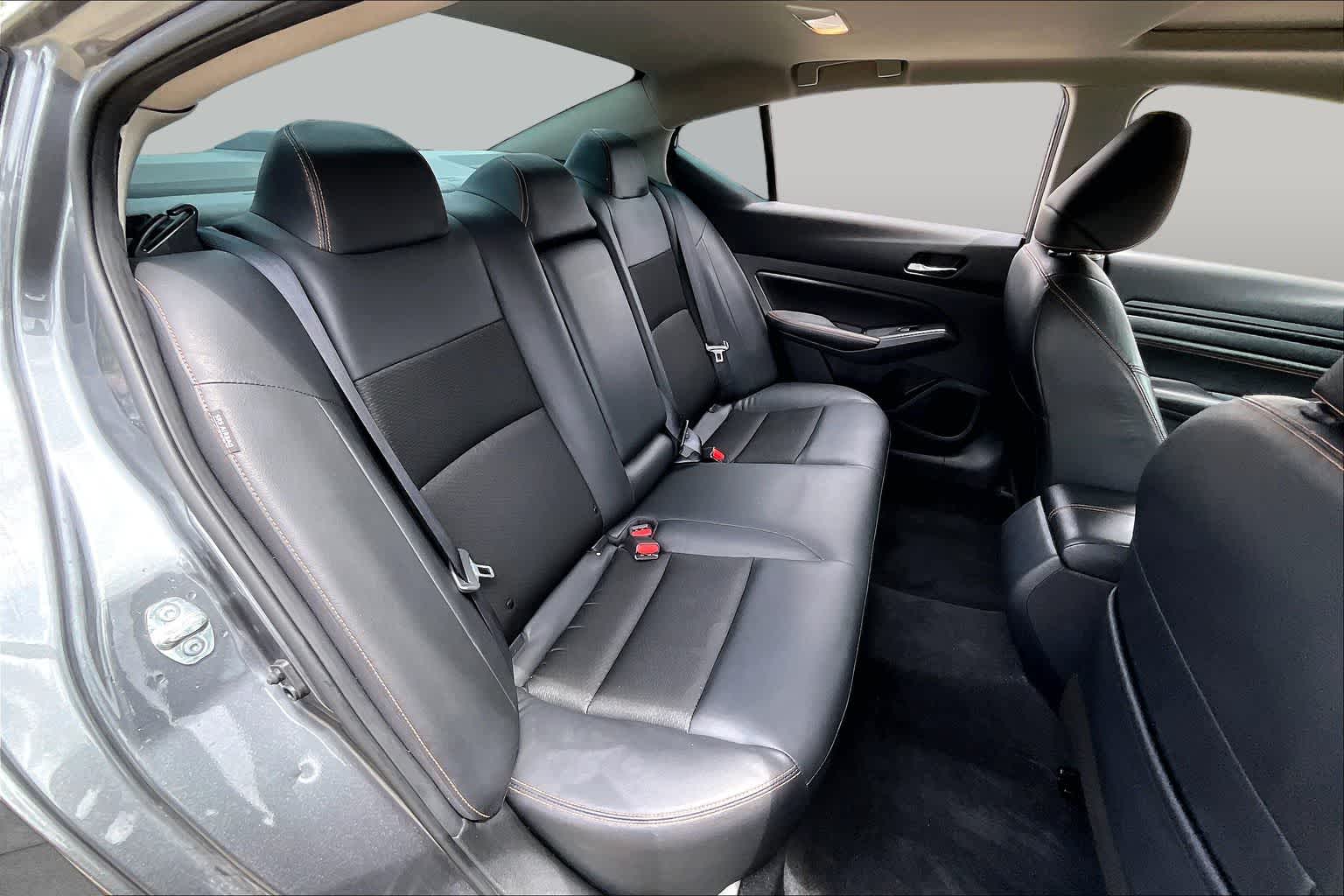 2022 Nissan Altima 2.5 SR Gun Metallic at Sterling McCall Nissan