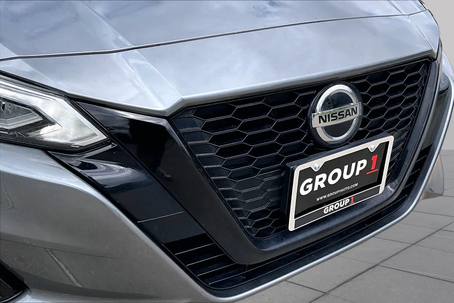 2022 Nissan Altima 2.5 SR Gun Metallic at Sterling McCall Nissan