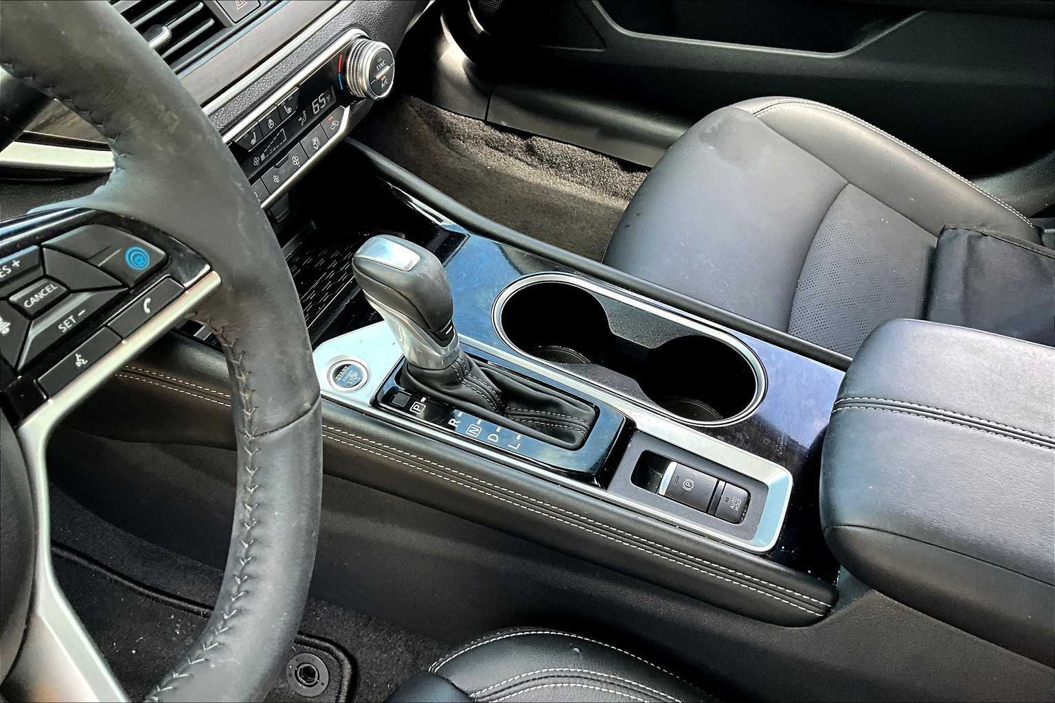 2025 Nissan Altima SL Gun Metallic at Sterling McCall Nissan