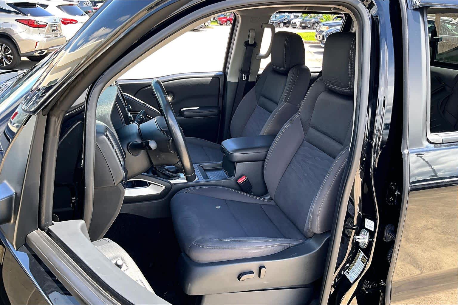 2023 Nissan Frontier SV Super Black at Group 1 GMC Buick South