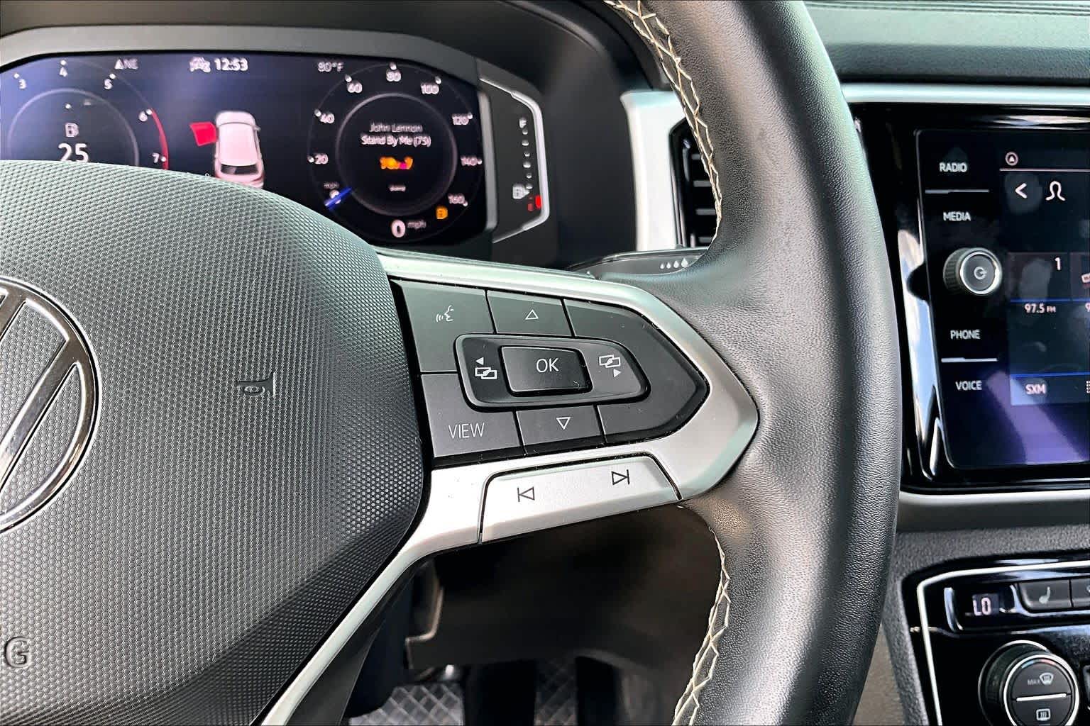 2022 Volkswagen Atlas Cross Sport 2.0T SE w/Technology Pure White at AutoNation USA Houston