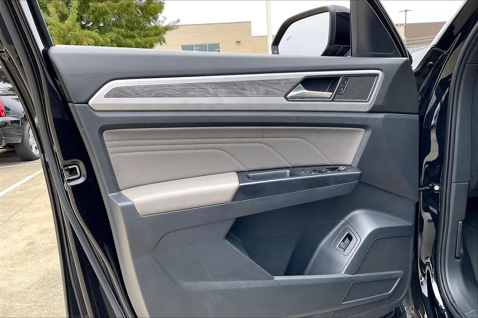 2021 Volkswagen Atlas Cross Sport 2.0T SE w/Technology Deep Black Pearl at AutoNation Chrysler Jeep Dodge Ram Spring