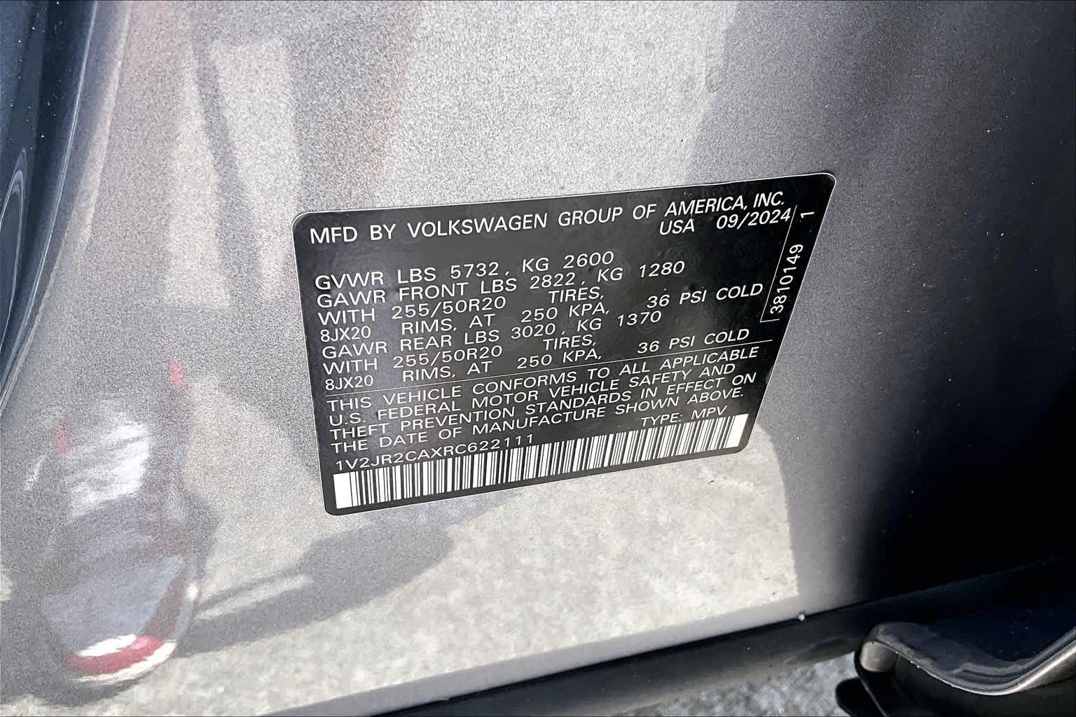 2024 Volkswagen Atlas photo 35 of 35