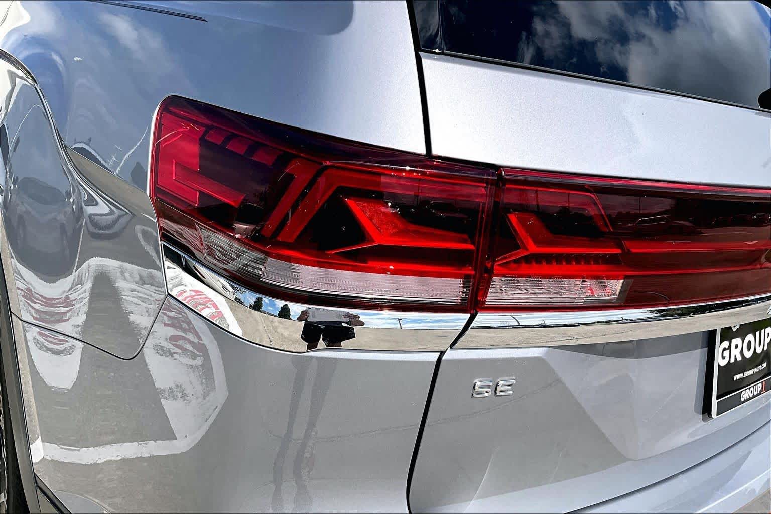 2024 Volkswagen Atlas photo 27 of 35