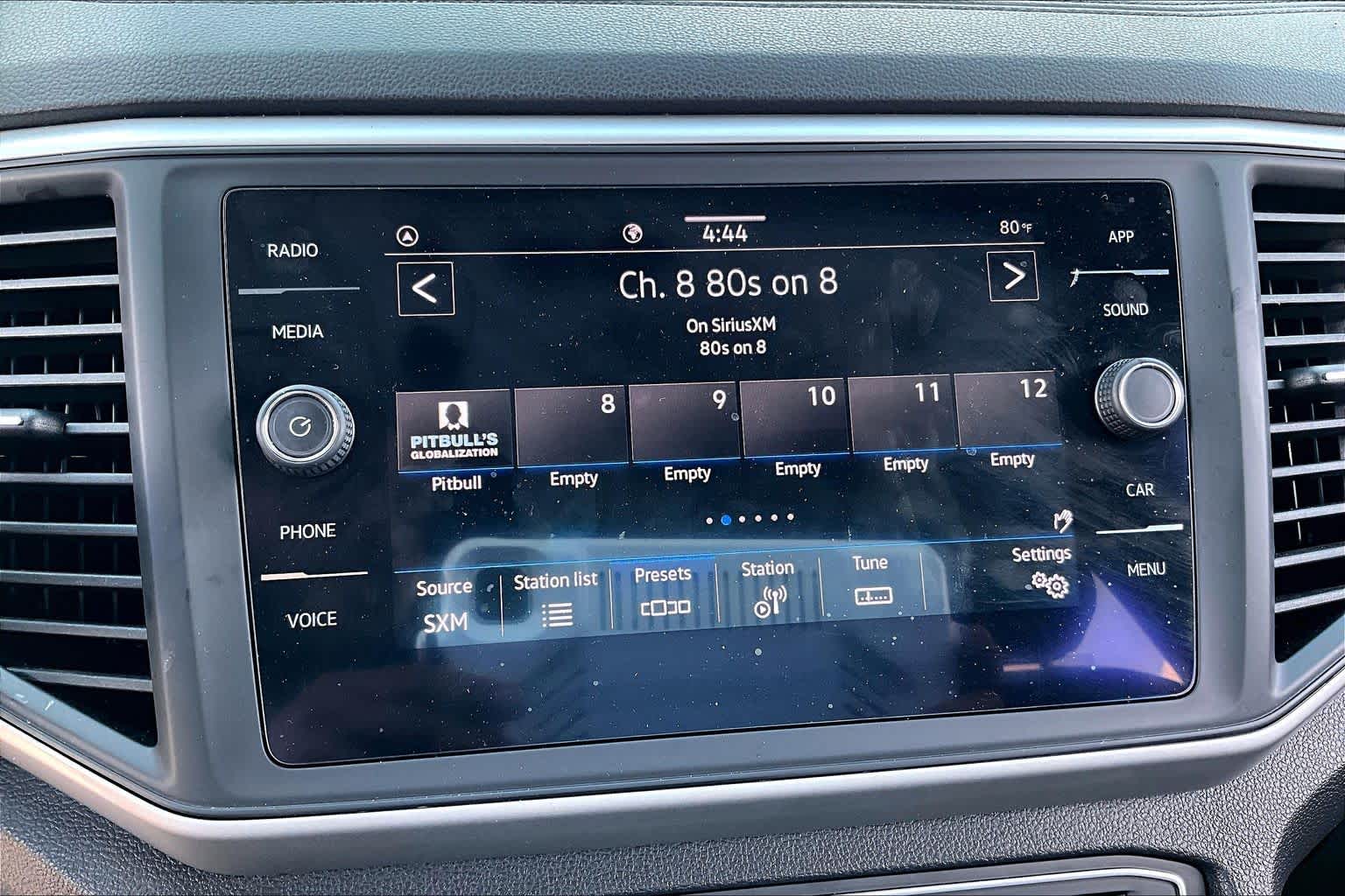 2021 Volkswagen Atlas Cross Sport 2.0T SE w/Technology Pyrite Silver Metallic at AutoNation USA Katy