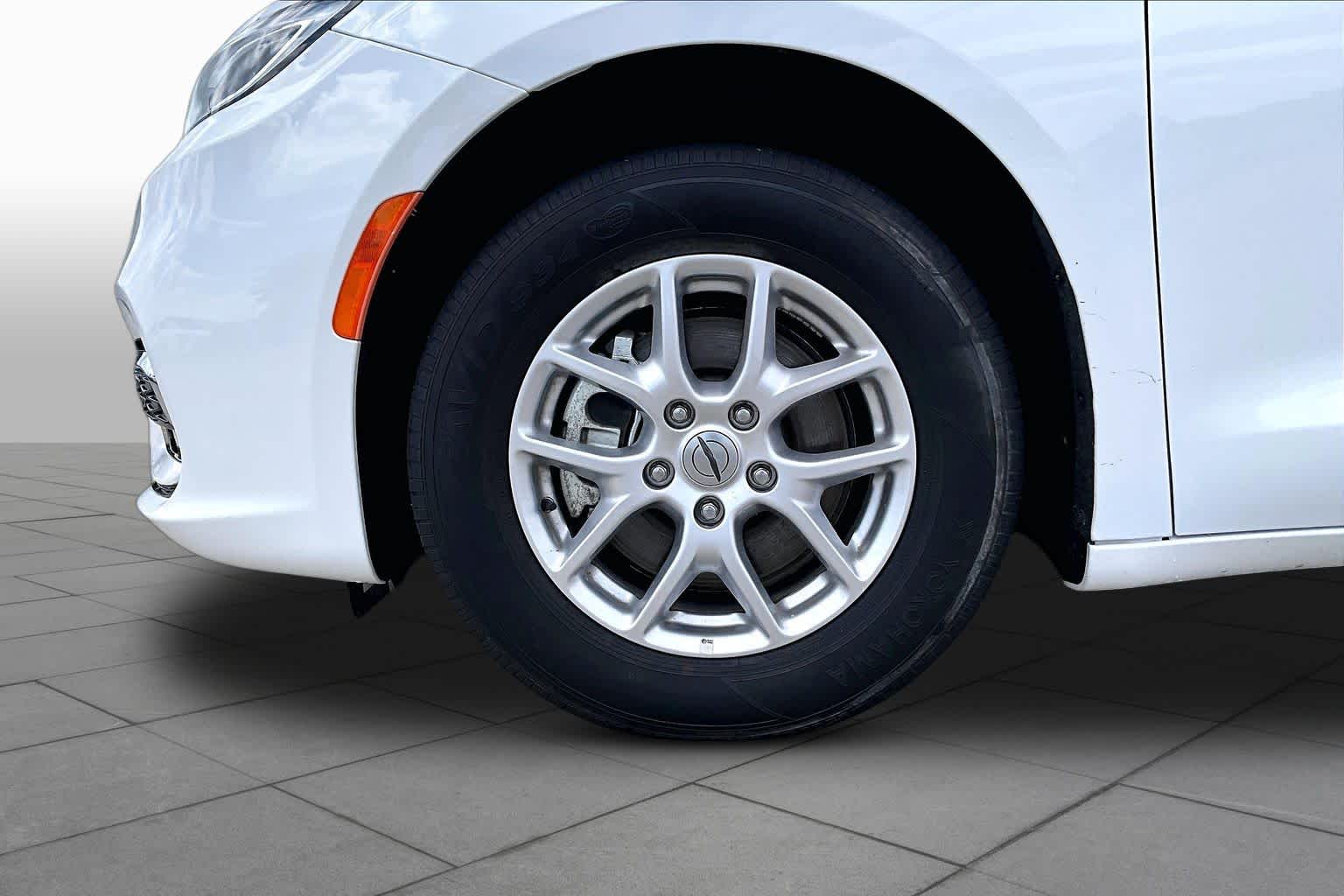 2024 Chrysler Pacifica Touring L Bright White Clearcoat at Tomball Chrysler Dodge Jeep Ram