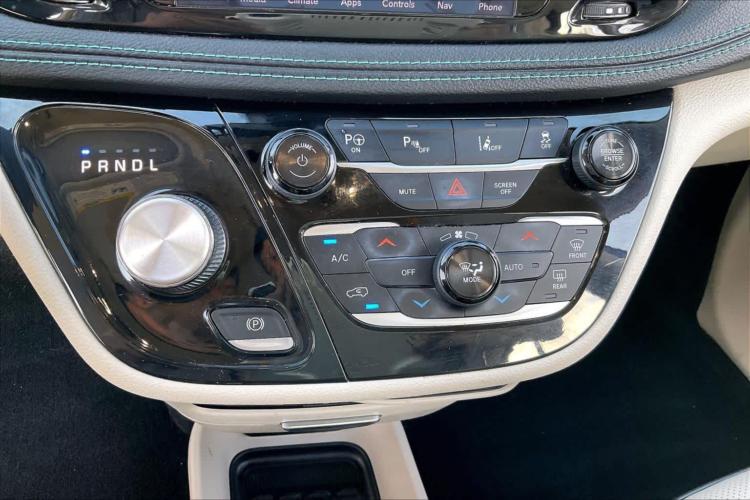 2018 Chrysler Pacifica Hybrid Limited Velvet Red Pearlcoat at AutoNation Ford Gulf Fwy