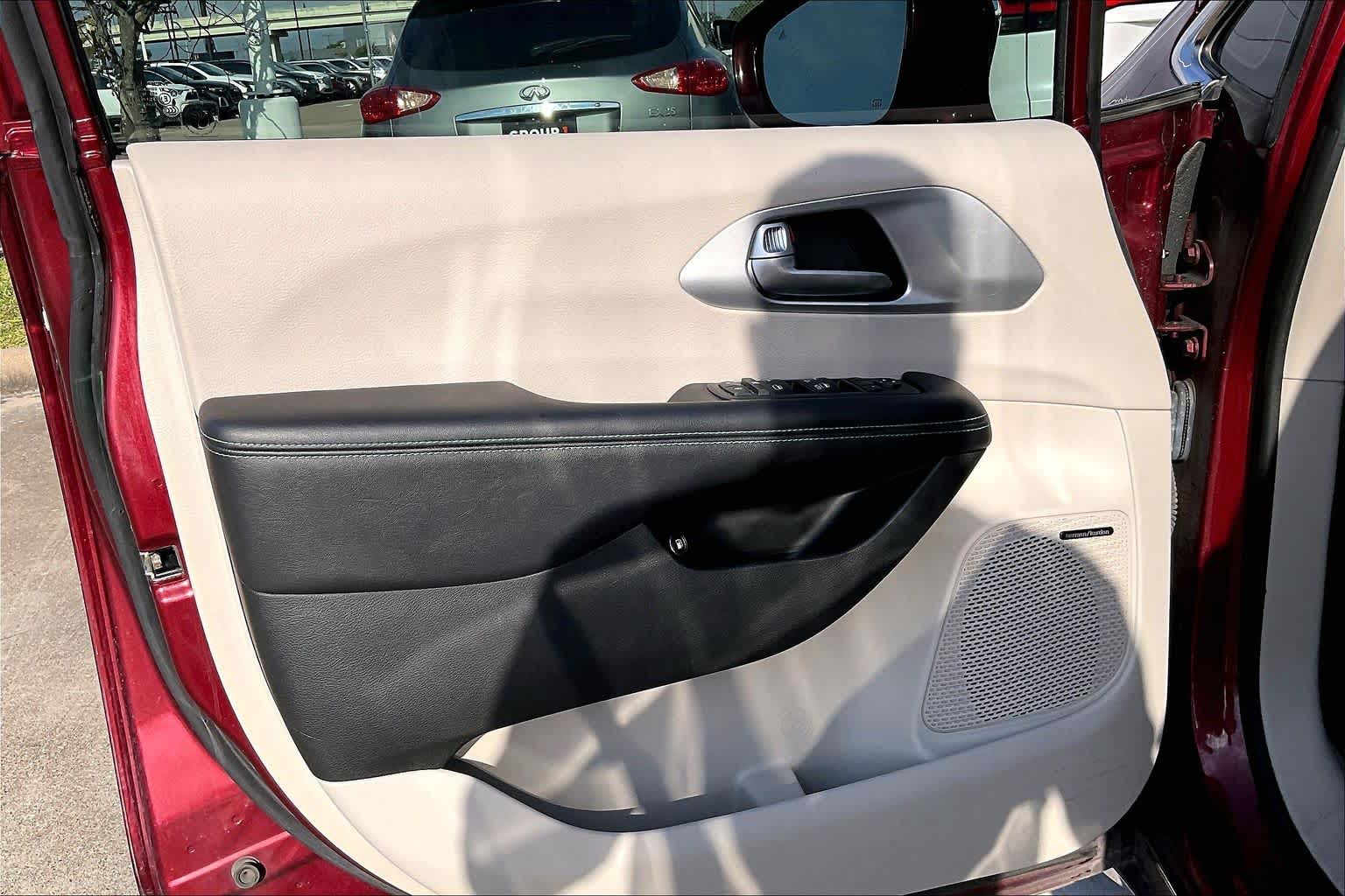 2018 Chrysler Pacifica Hybrid Limited Velvet Red Pearlcoat at AutoNation Ford Gulf Fwy