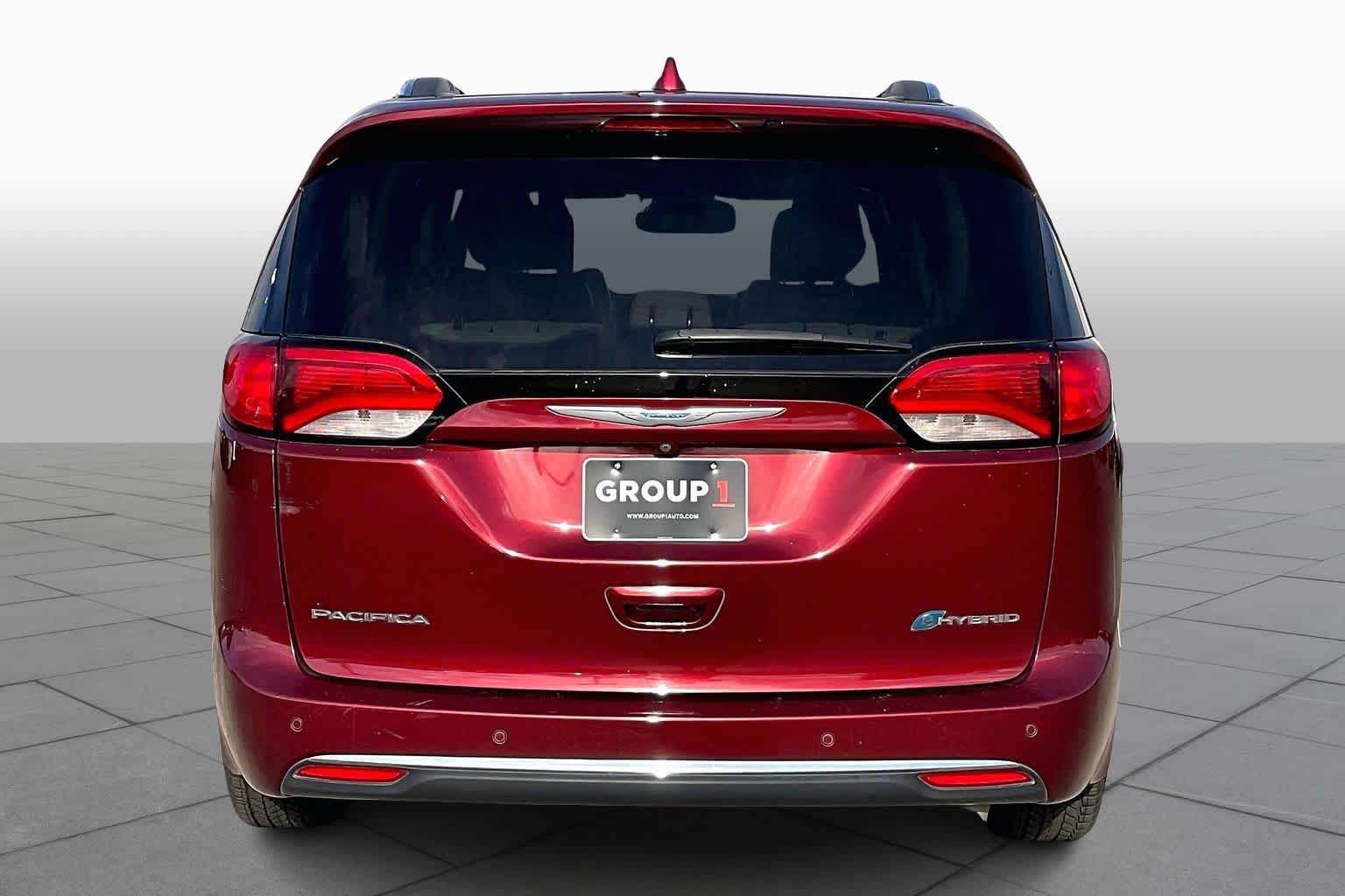 2018 Chrysler Pacifica Hybrid Limited Velvet Red Pearlcoat at AutoNation Ford Gulf Fwy