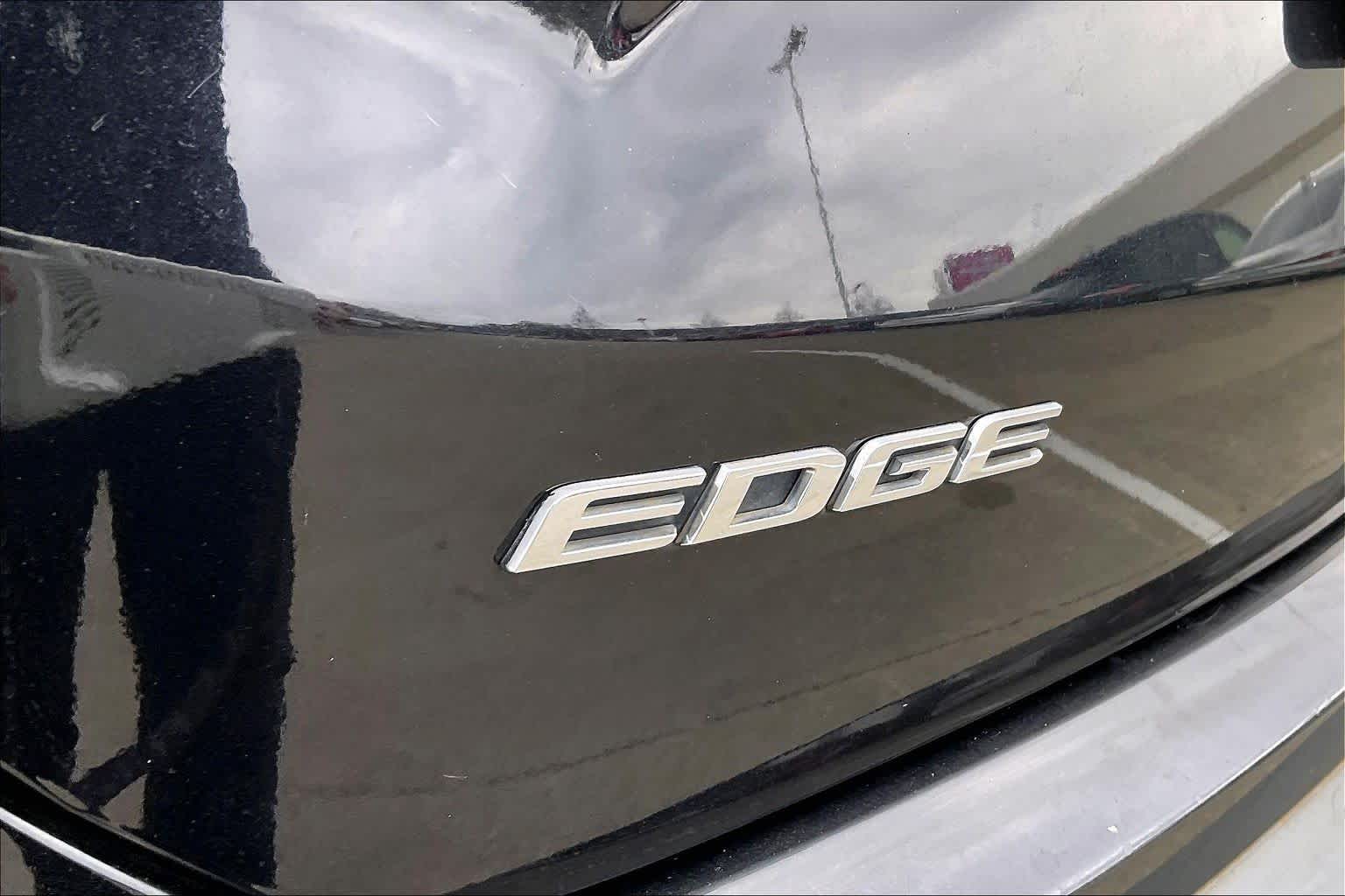 2019 Ford Edge SE Agate Black Metallic at AutoNation Ford Gulf Fwy