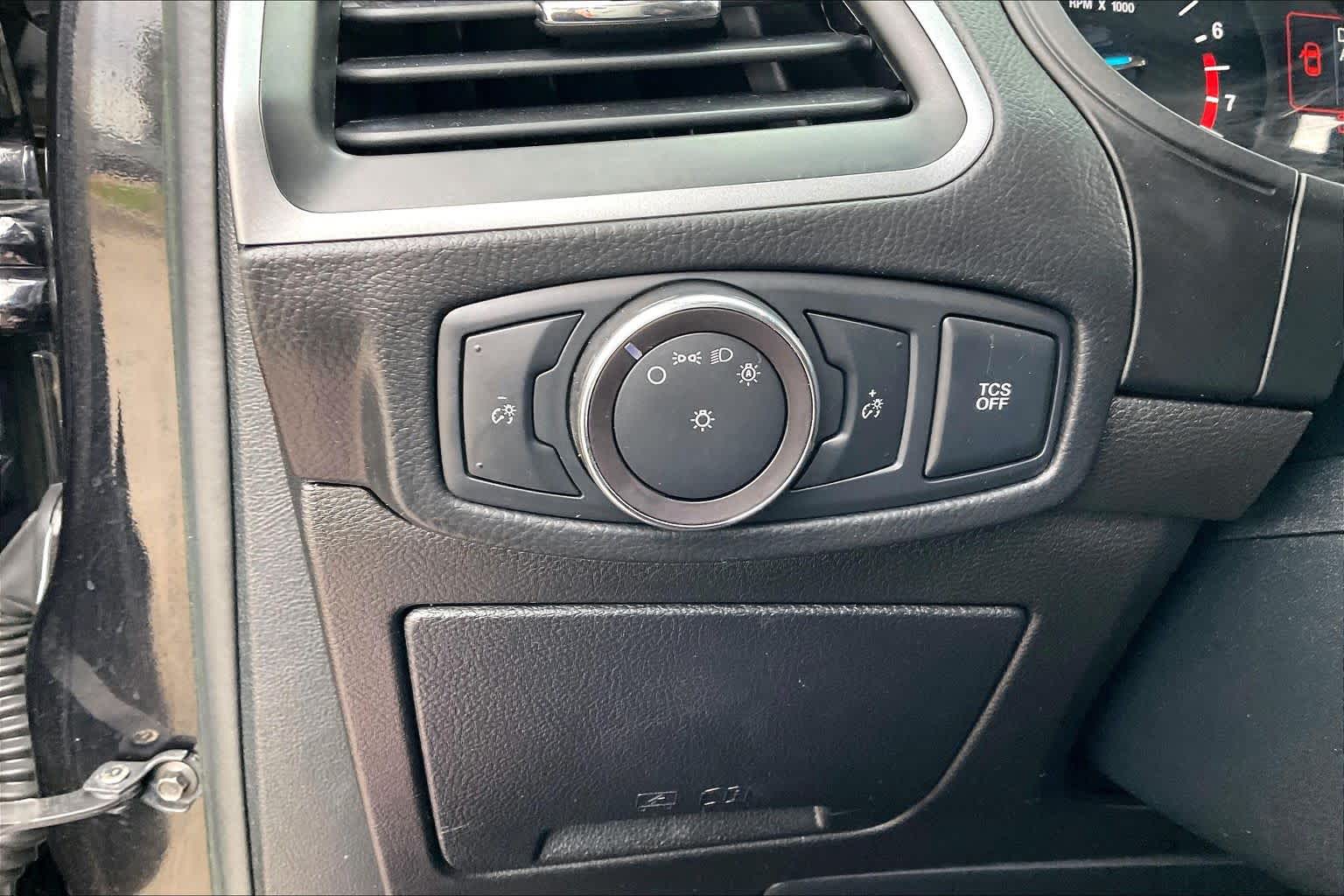 2019 Ford Edge SE Agate Black Metallic at AutoNation Ford Gulf Fwy