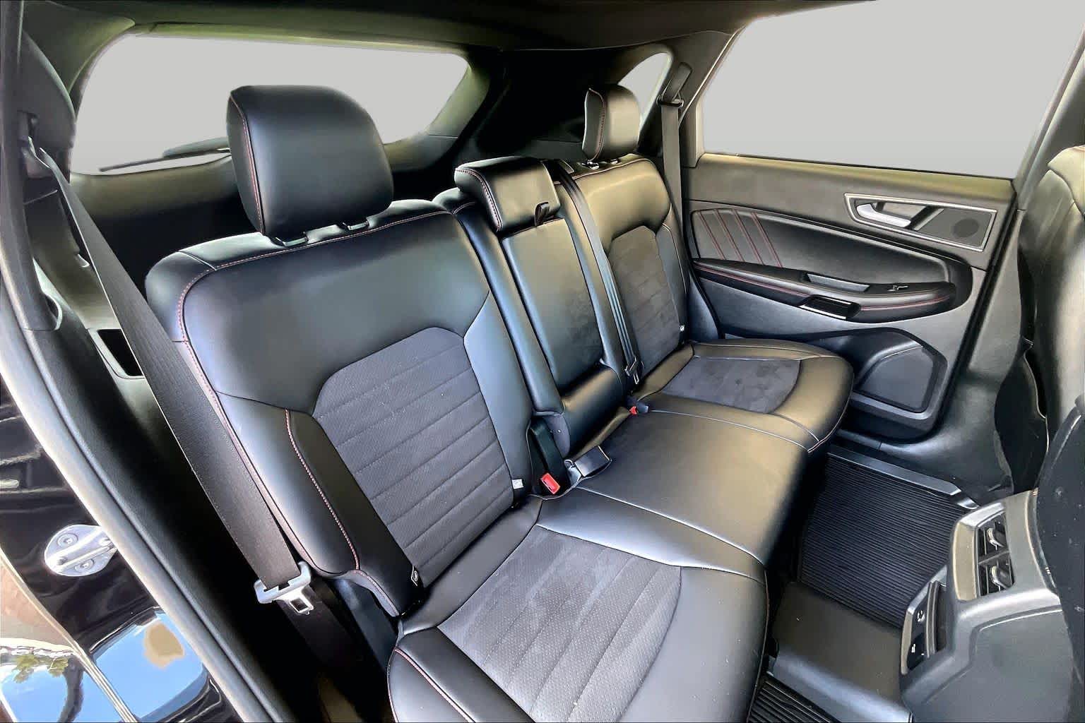 2022 Ford Edge ST-Line Agate Black Metallic at Tomball Ford