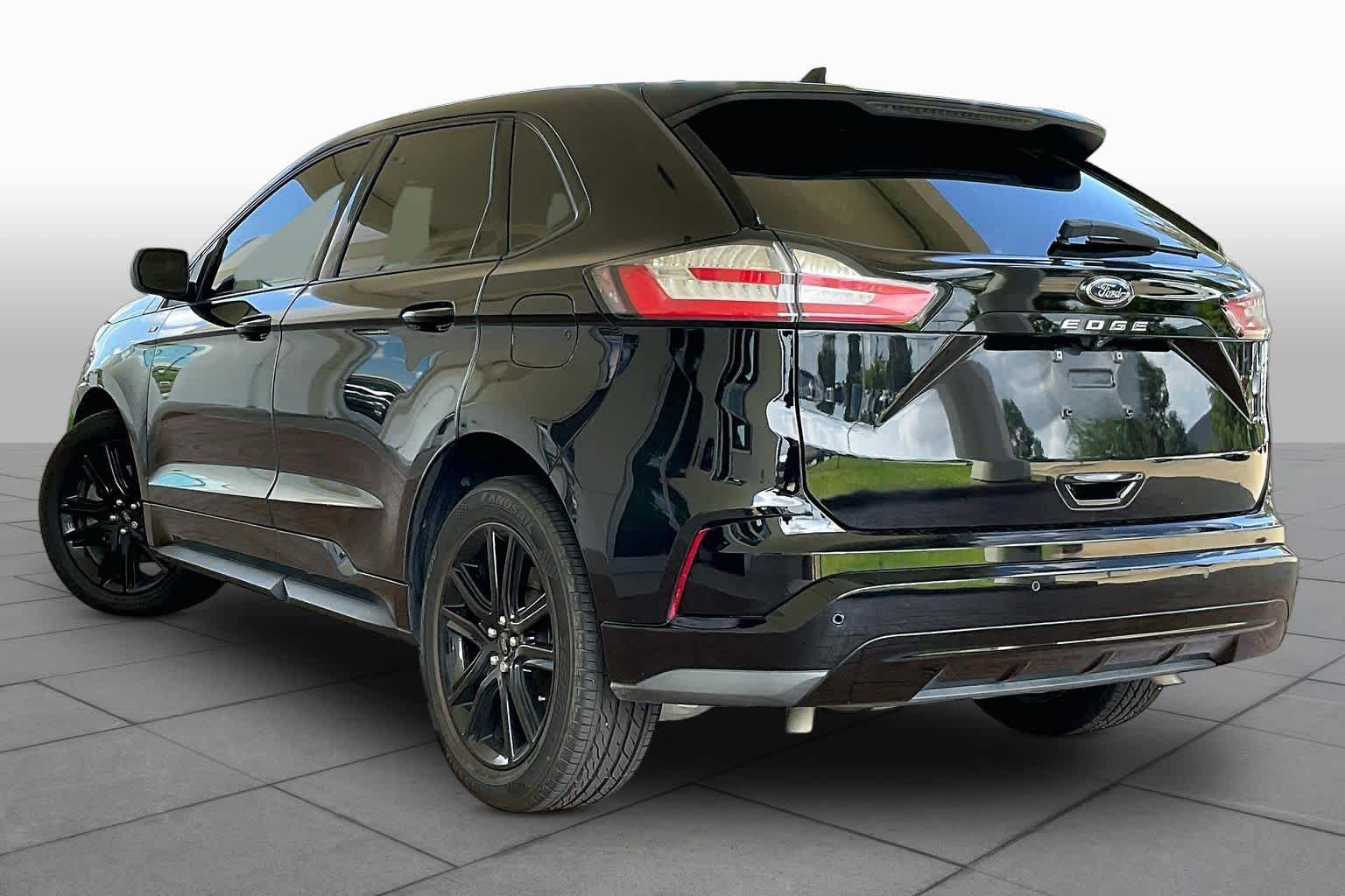 2022 Ford Edge ST-Line Agate Black Metallic at Tomball Ford