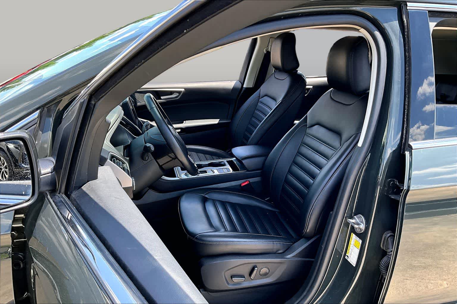 2024 Ford Edge SEL Forged Green Metallic at Turner Chevrolet