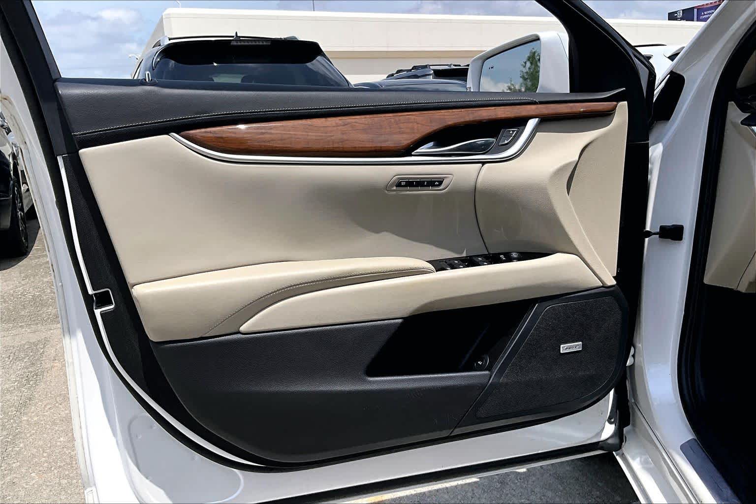 2019 Cadillac XTS Luxury Crystal White Tricoat at Davis Chevrolet