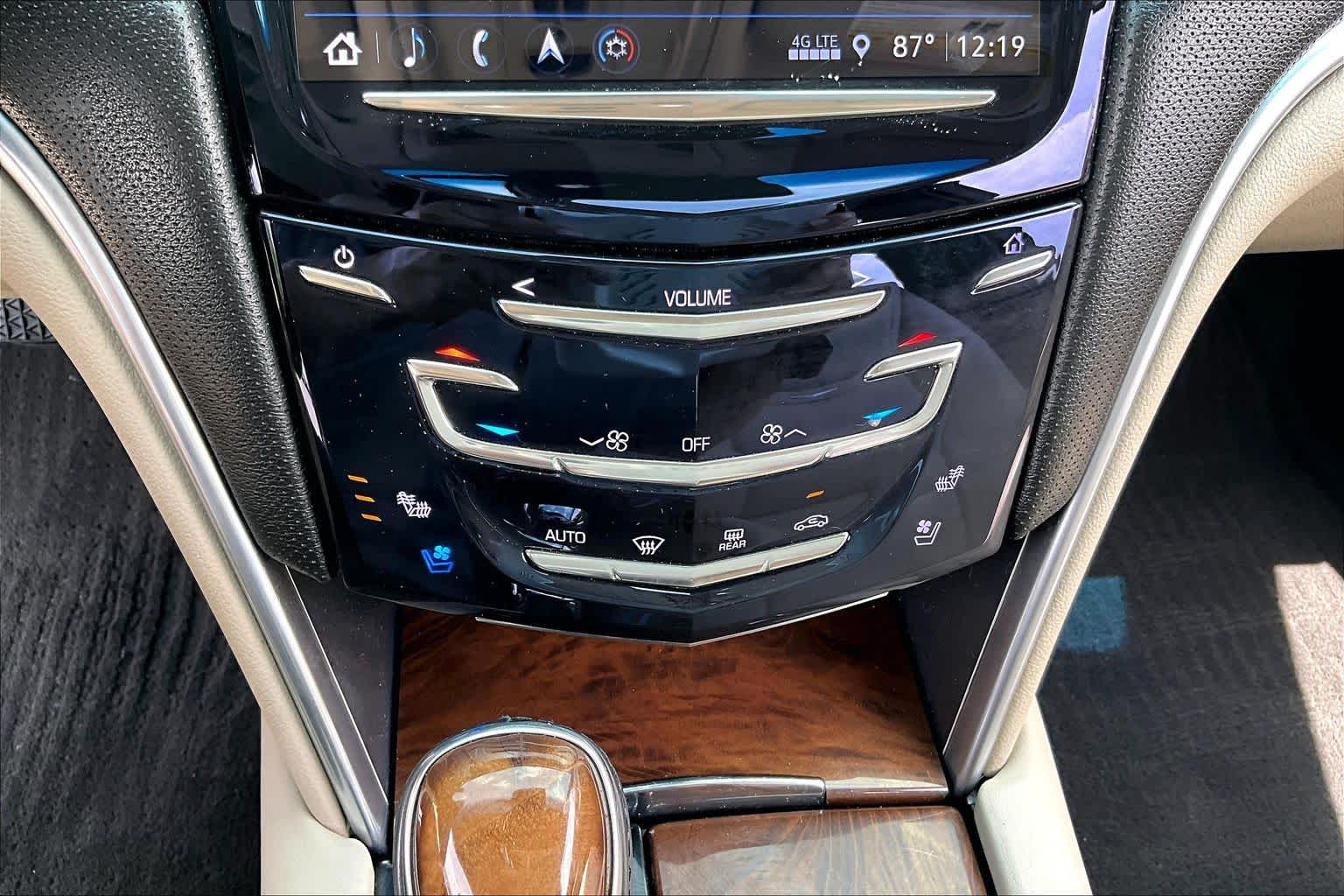2019 Cadillac XTS Luxury Crystal White Tricoat at Davis Chevrolet