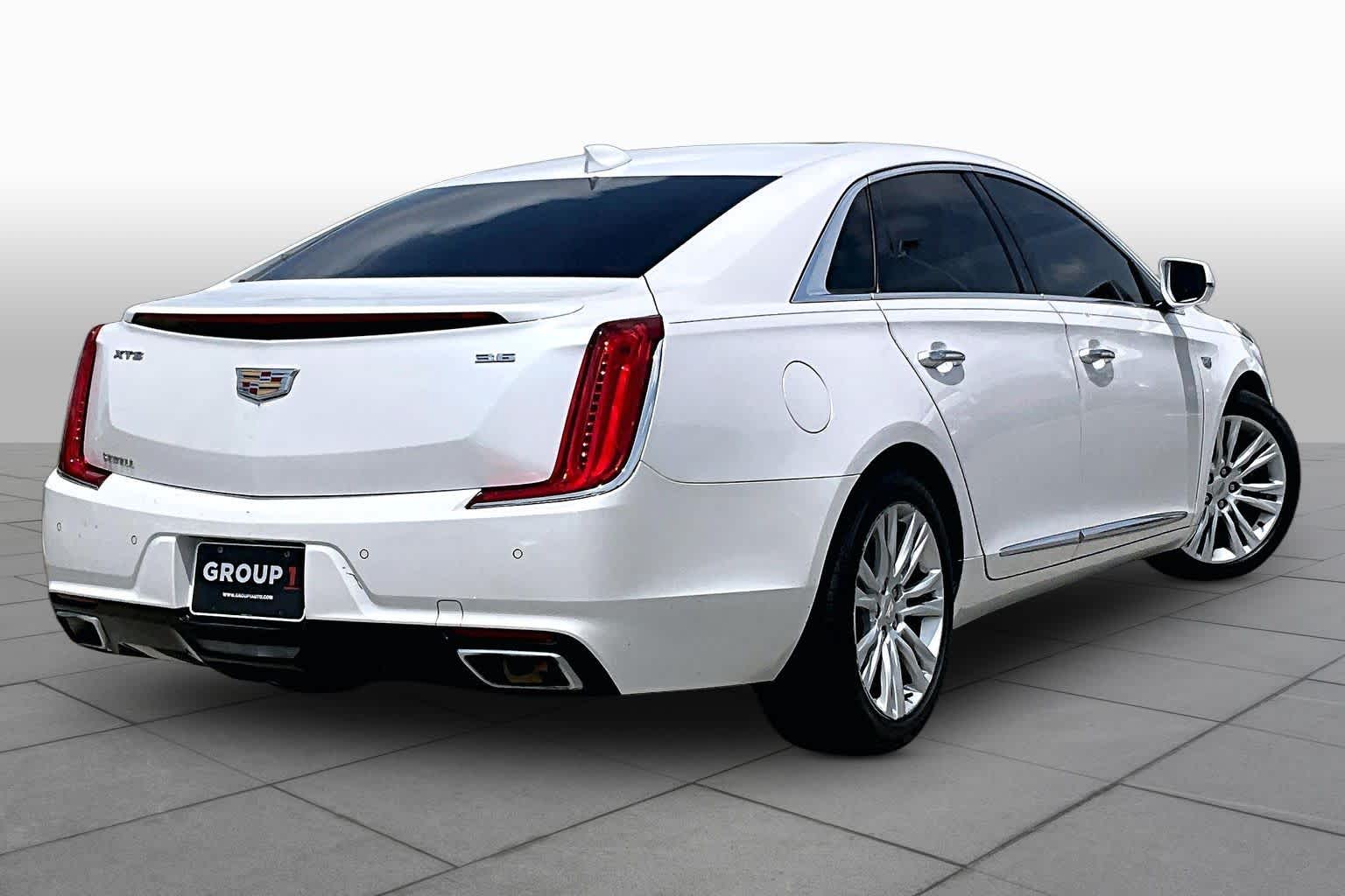 2019 Cadillac XTS Luxury Crystal White Tricoat at Davis Chevrolet