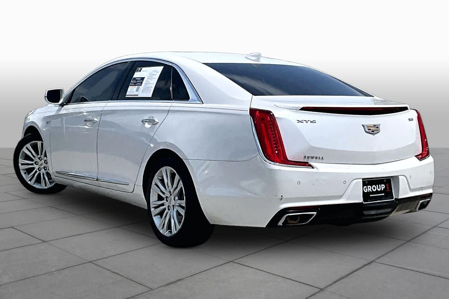 2019 Cadillac XTS Luxury Crystal White Tricoat at Davis Chevrolet