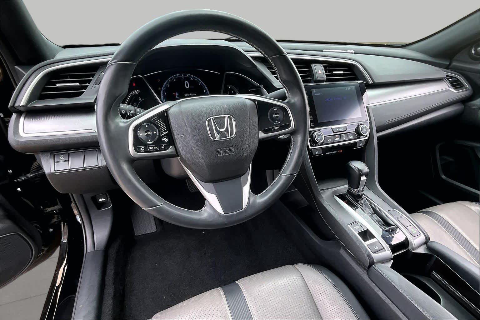 2018 Honda Civic Coupe photo 6 of 33