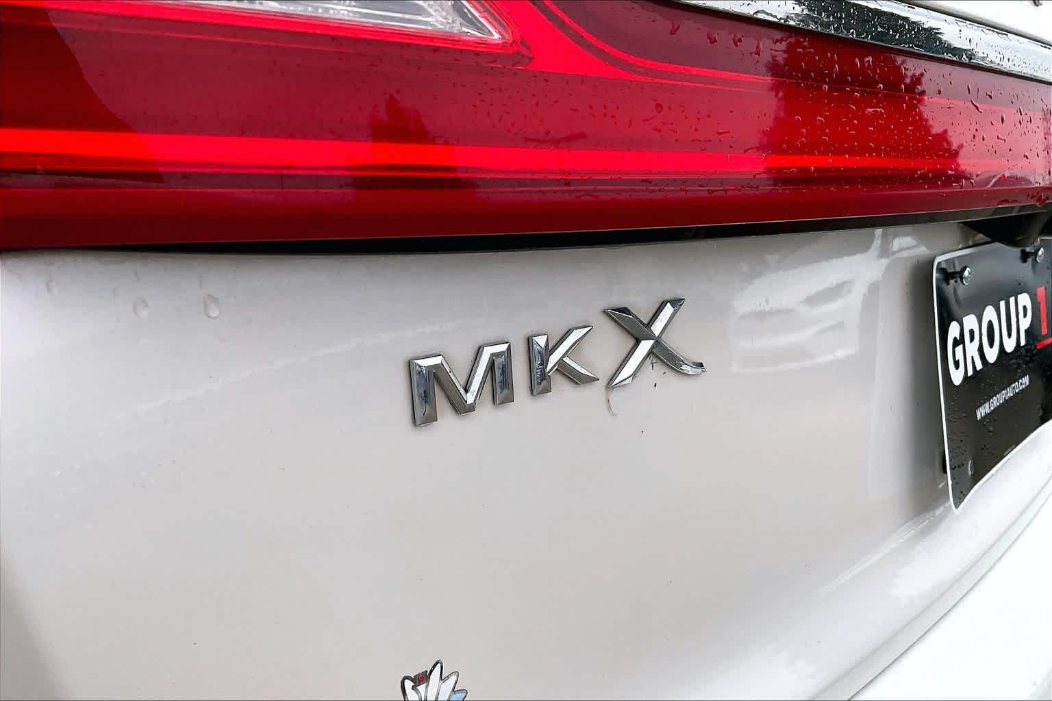 2016 Lincoln MKX Select White Platinum Metallic Tri-Coat at Mac Haik Ford