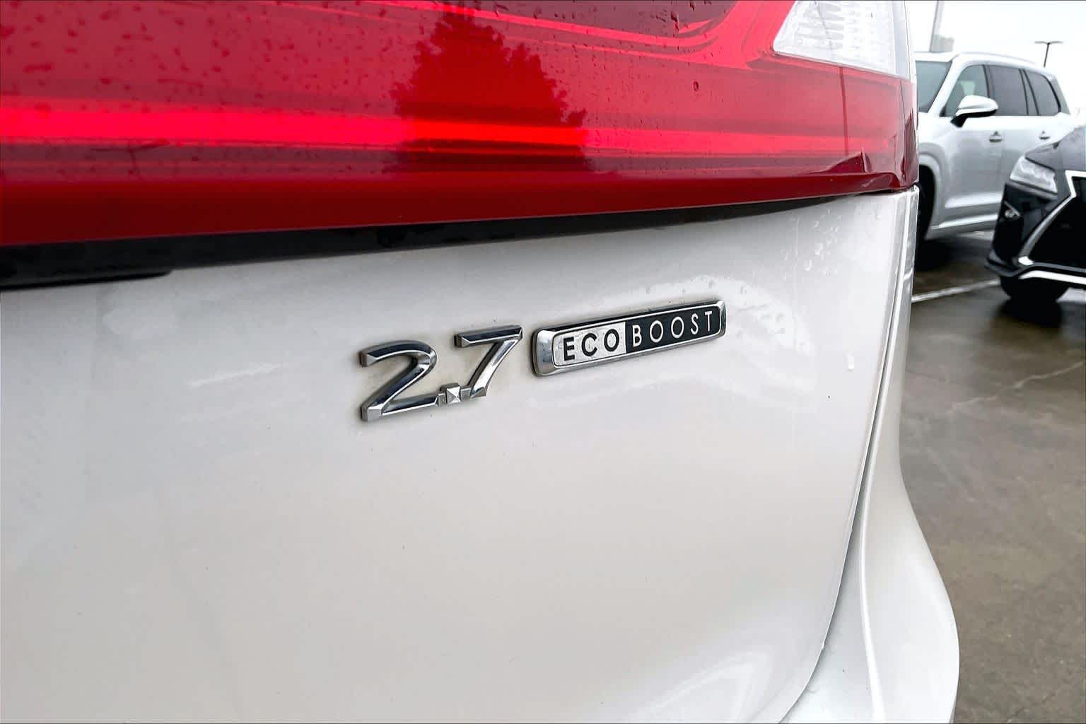 2016 Lincoln MKX Select White Platinum Metallic Tri-Coat at Mac Haik Ford