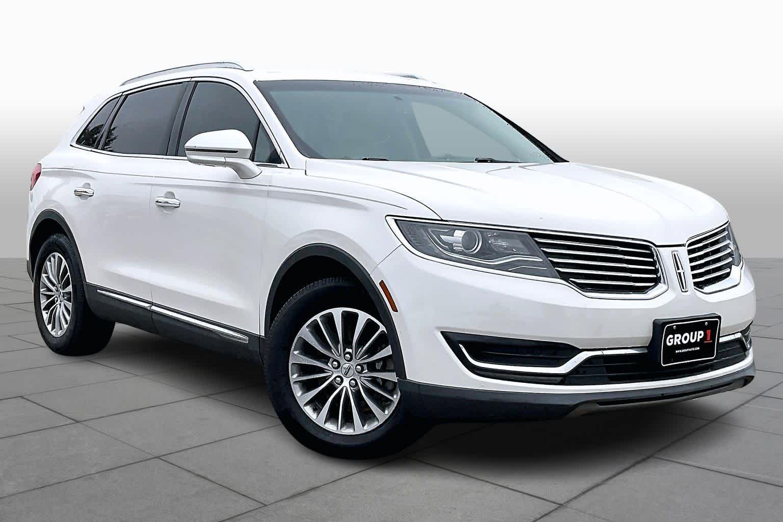 2016 Lincoln MKX Select White Platinum Metallic Tri-Coat at Mac Haik Ford