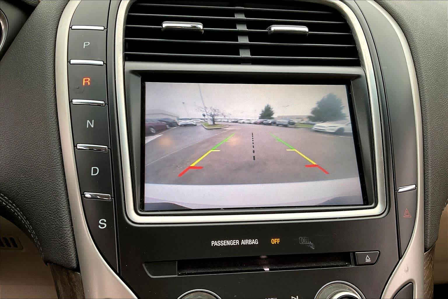 2016 Lincoln MKX Select White Platinum Metallic Tri-Coat at Mac Haik Ford