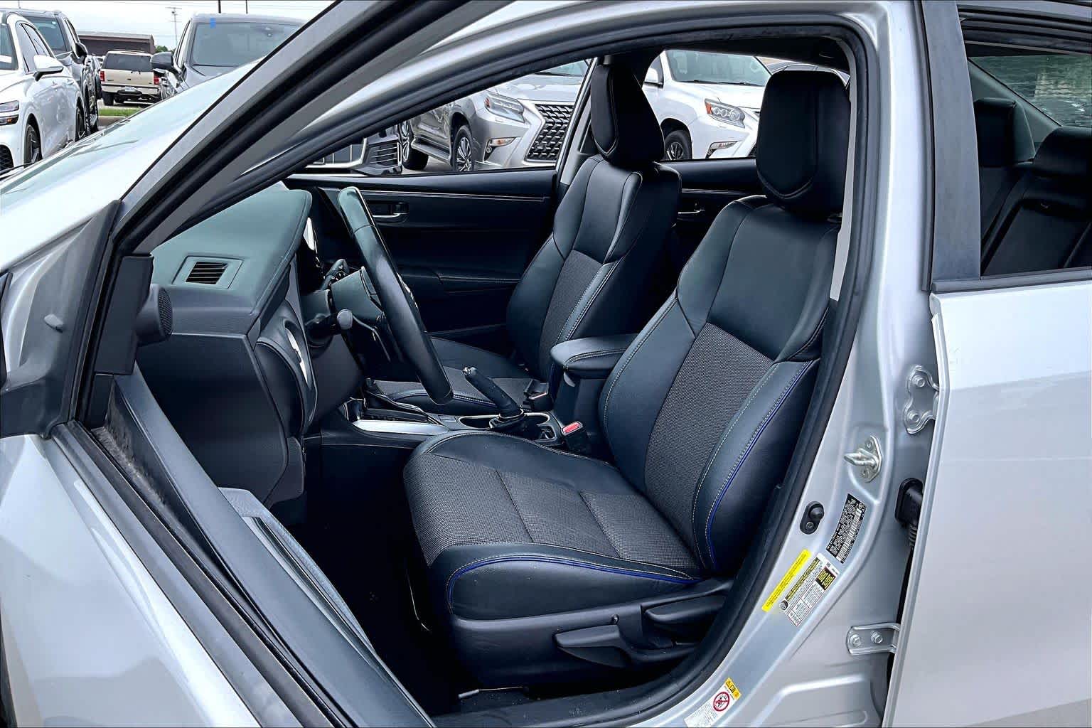 2019 Toyota Corolla SE Classic Silver Metallic at HGreg Houston