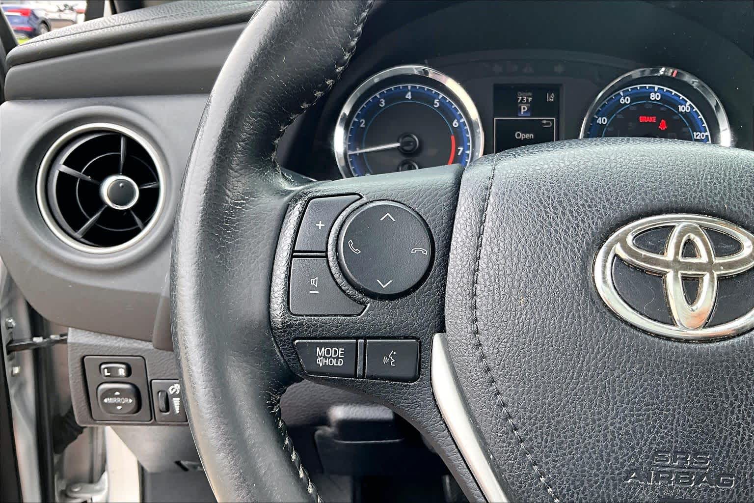 2019 Toyota Corolla SE Classic Silver Metallic at HGreg Houston