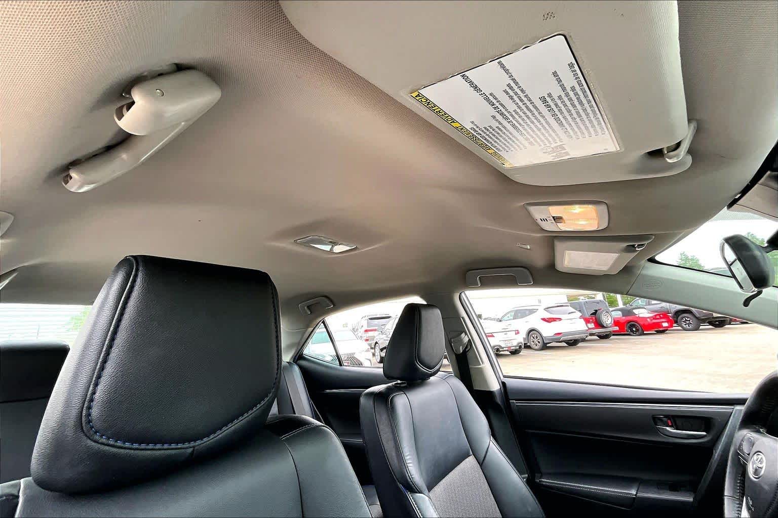2019 Toyota Corolla SE Classic Silver Metallic at HGreg Houston