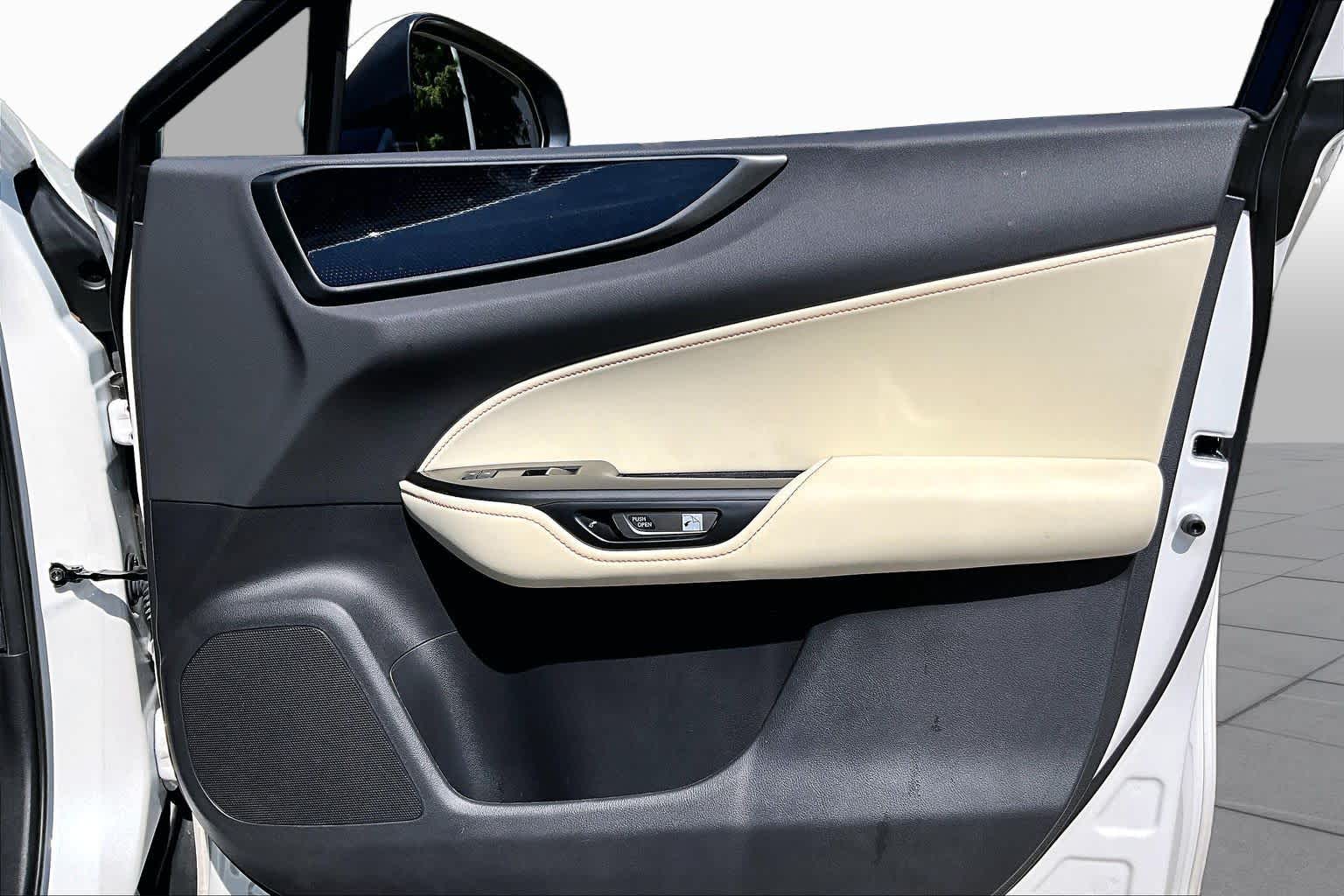 2024 Lexus NX 250 photo 20 of 34