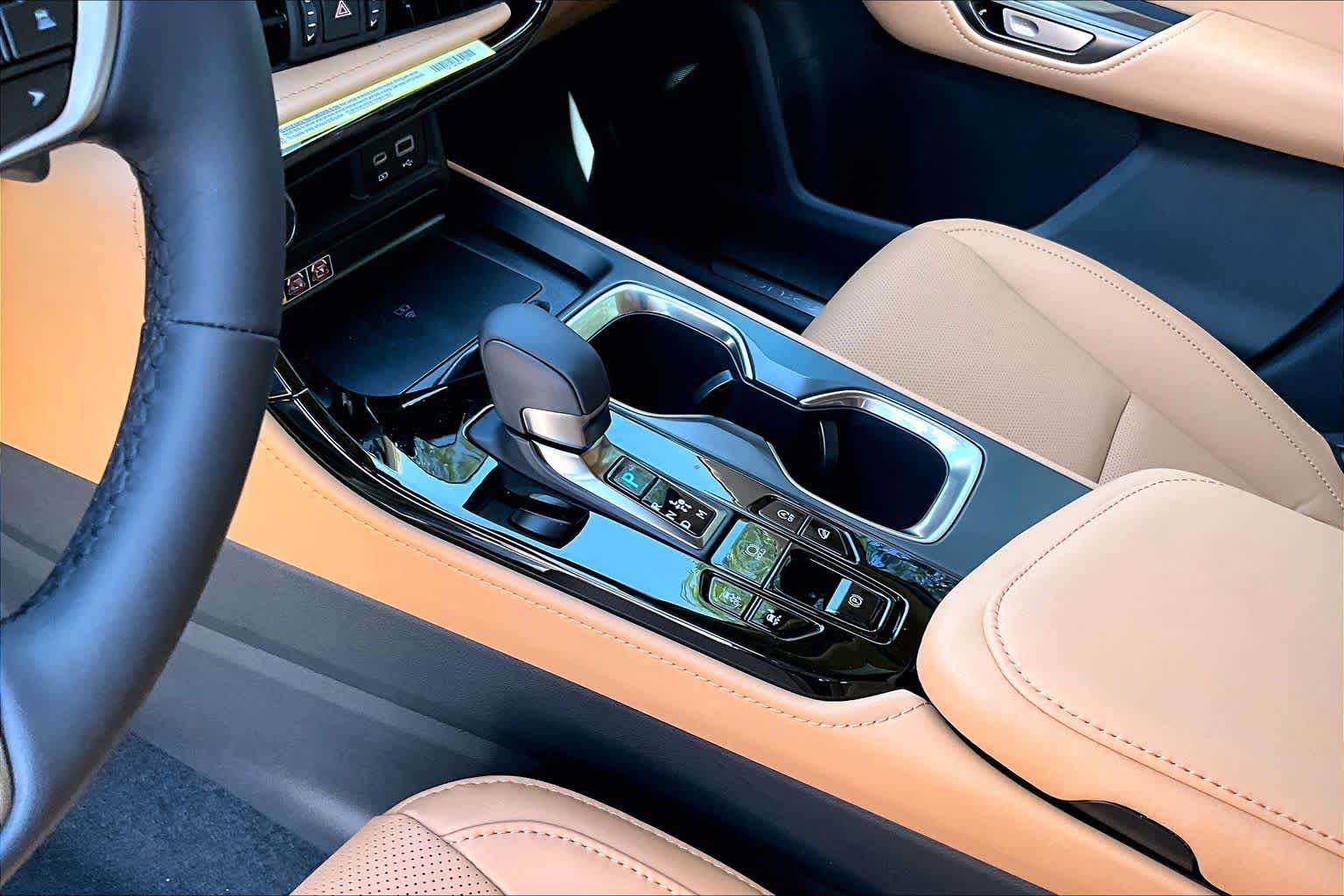 2026 Lexus NX 350 photo 11 of 21