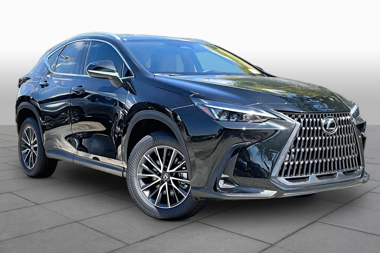 2026 Lexus NX 350 photo 3 of 21