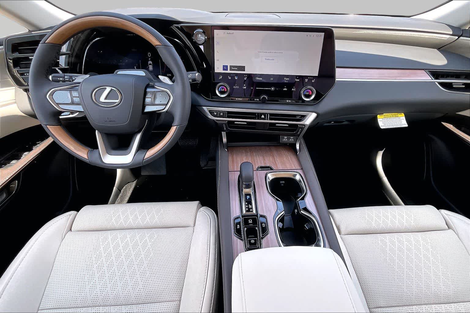 2026 Lexus RX 350 photo 8 of 21