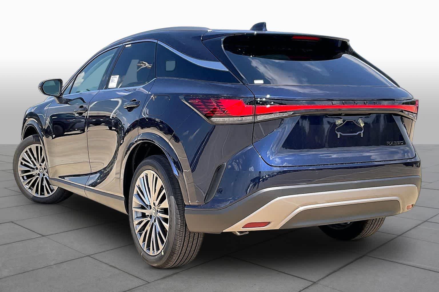 2026 Lexus RX 350 photo 4 of 21