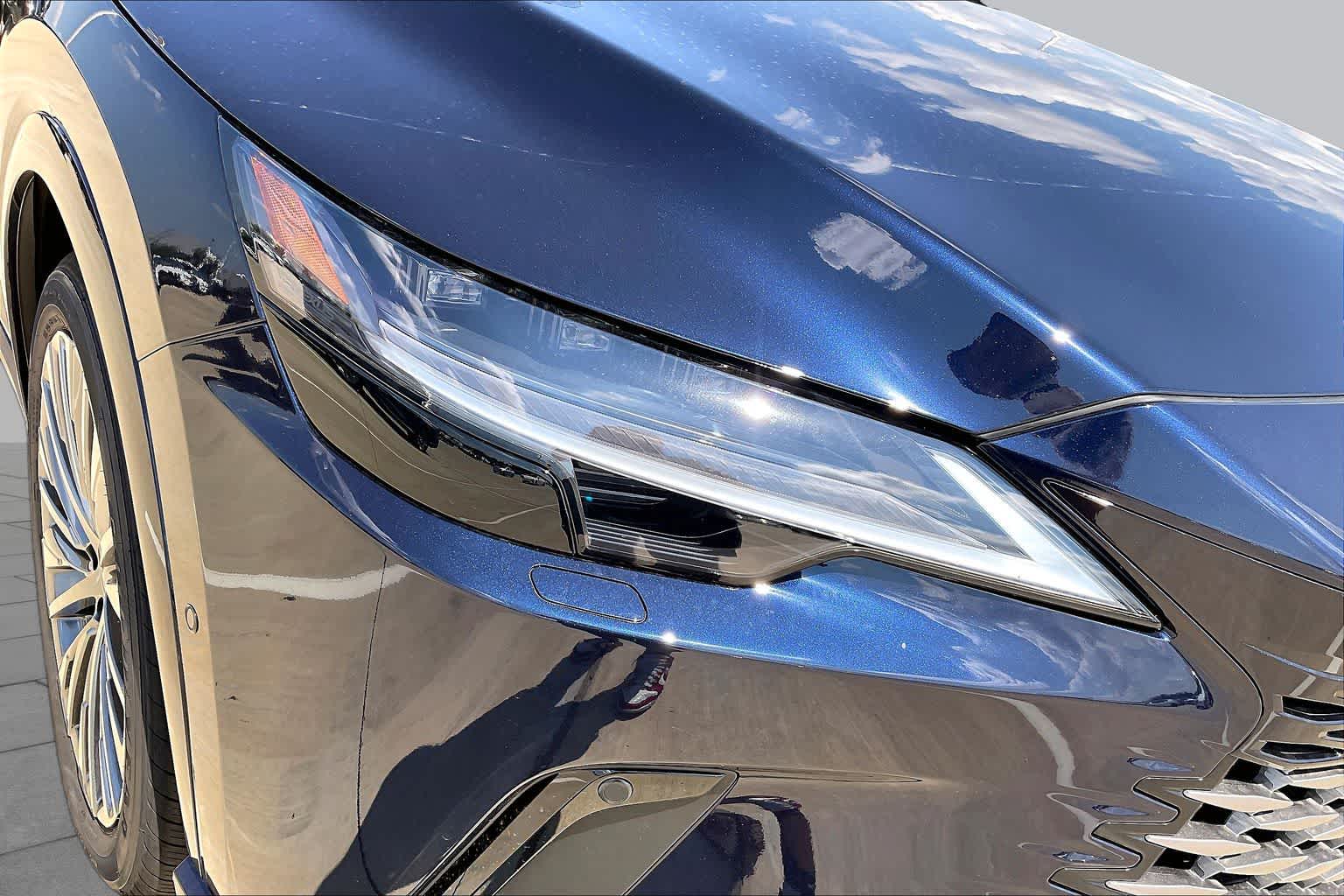 2026 Lexus RX 350 photo 20 of 21