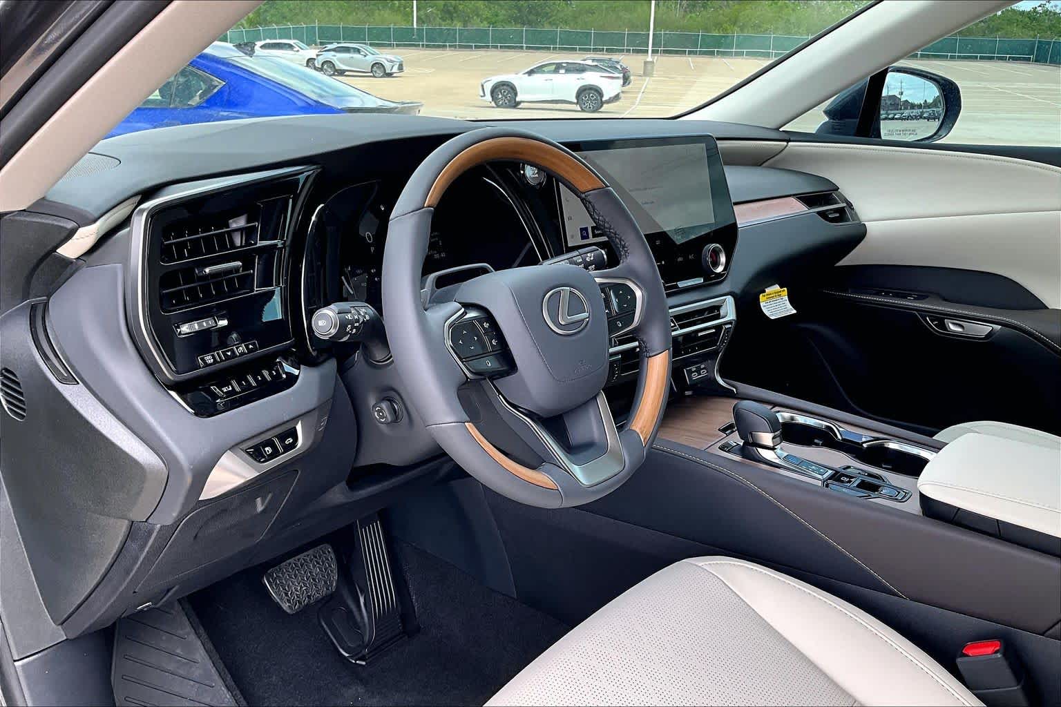 2026 Lexus RX 350 Premium+ - 9