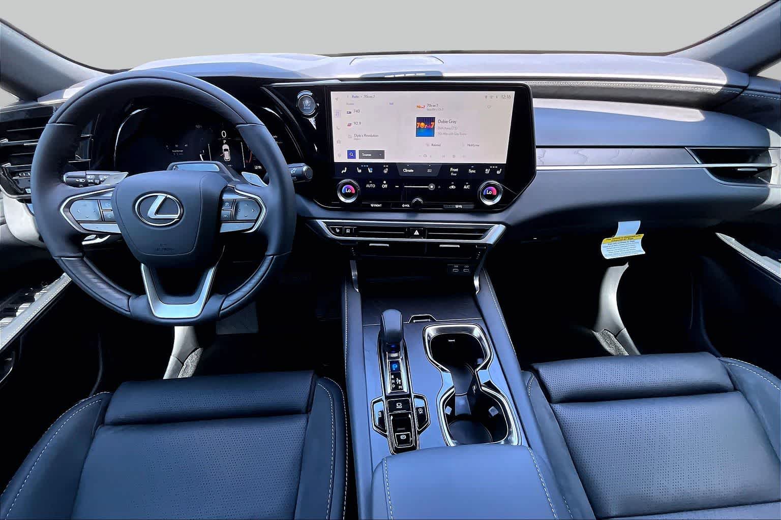 2026 Lexus RX 350 photo 8 of 21