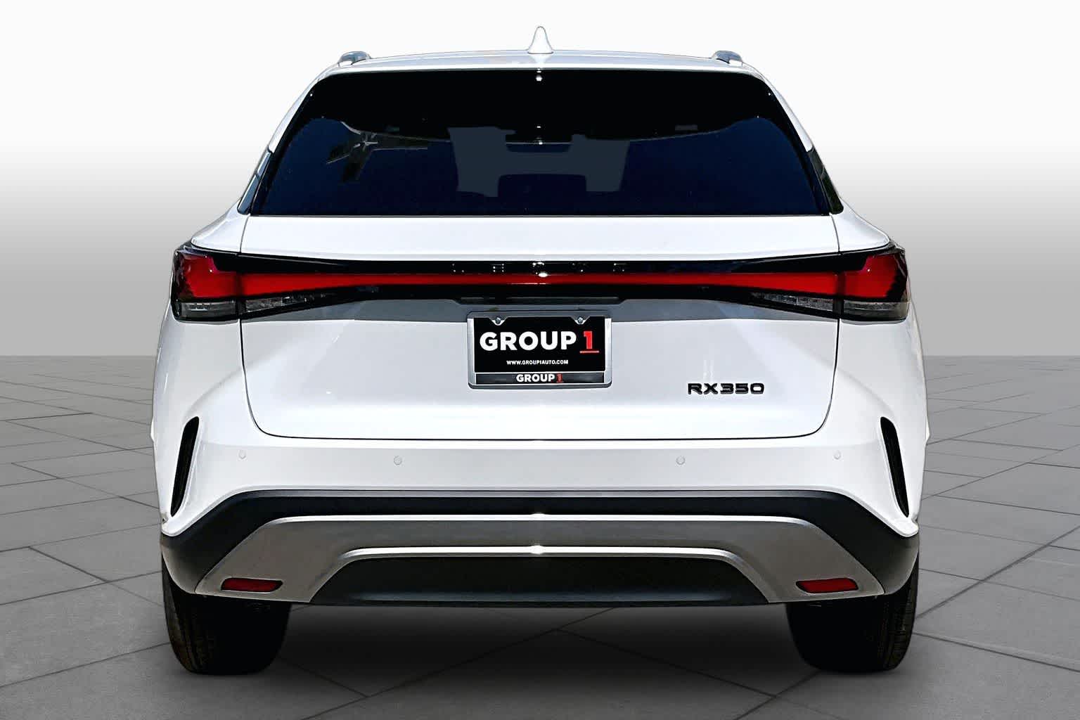 2026 Lexus RX 350 photo 5 of 21