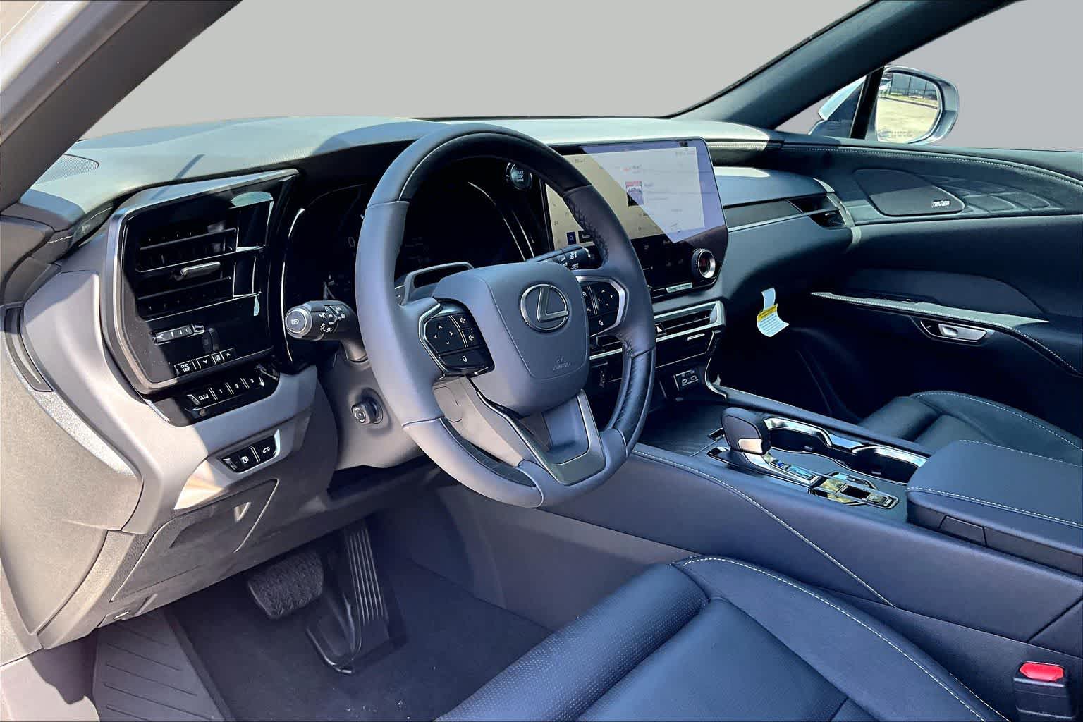 2026 Lexus RX 350 photo 10 of 21