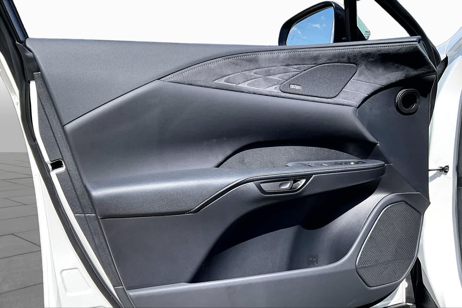 2026 Lexus RX 350 photo 15 of 21