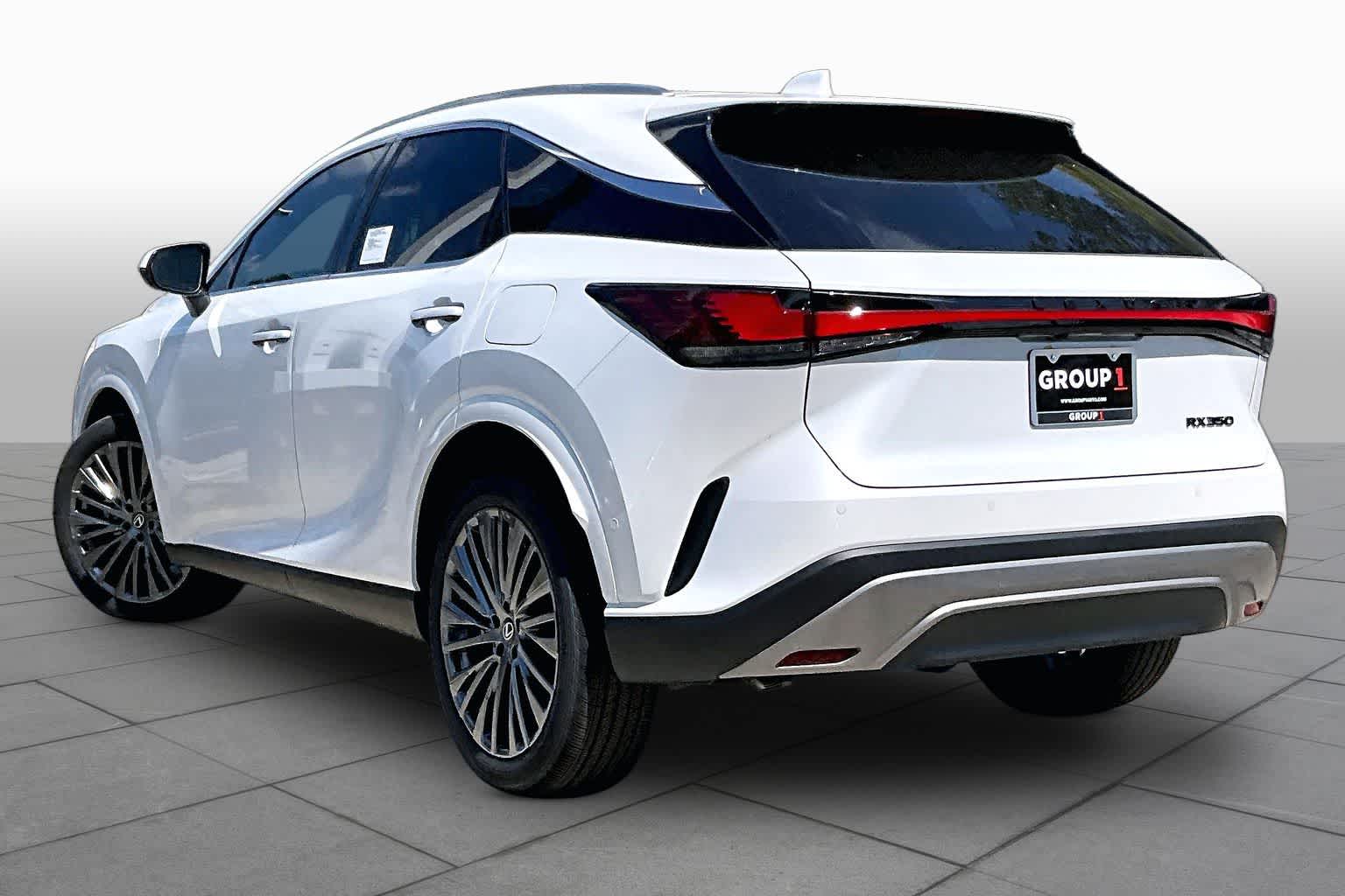 2026 Lexus RX 350 photo 4 of 21